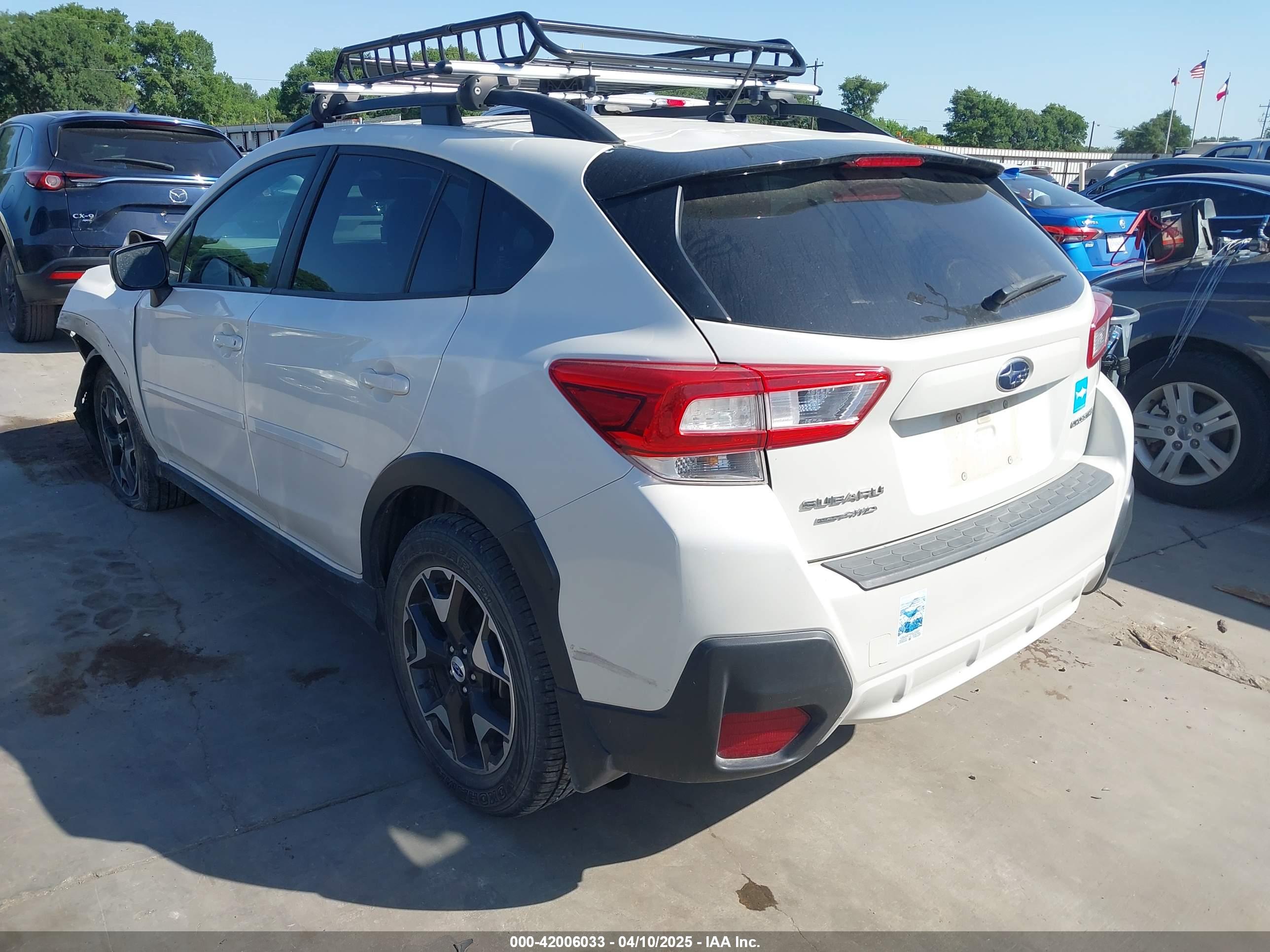 SUBARU CROSSTREK image 3