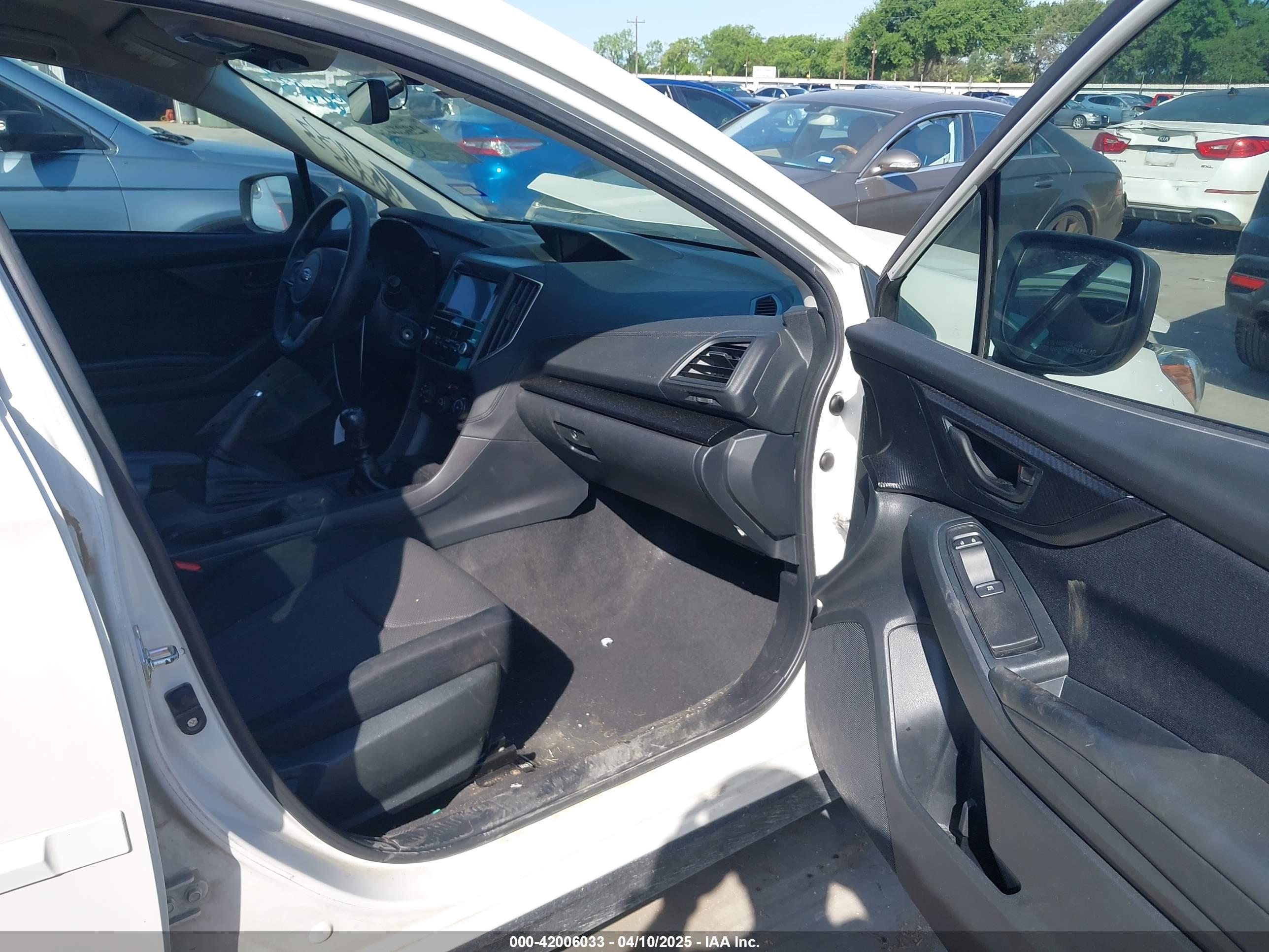 SUBARU CROSSTREK image 5