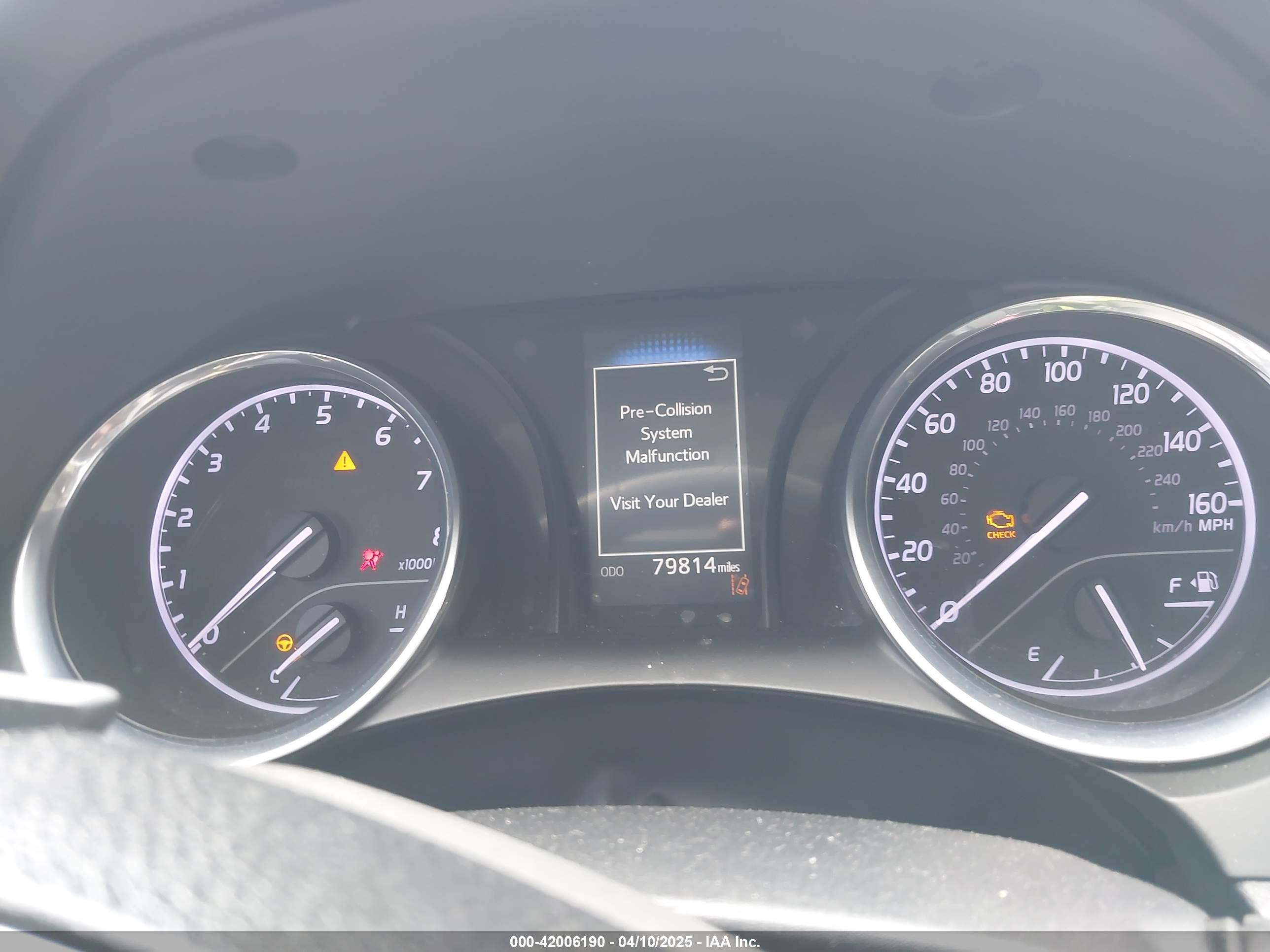 TOYOTA CAMRY image 7