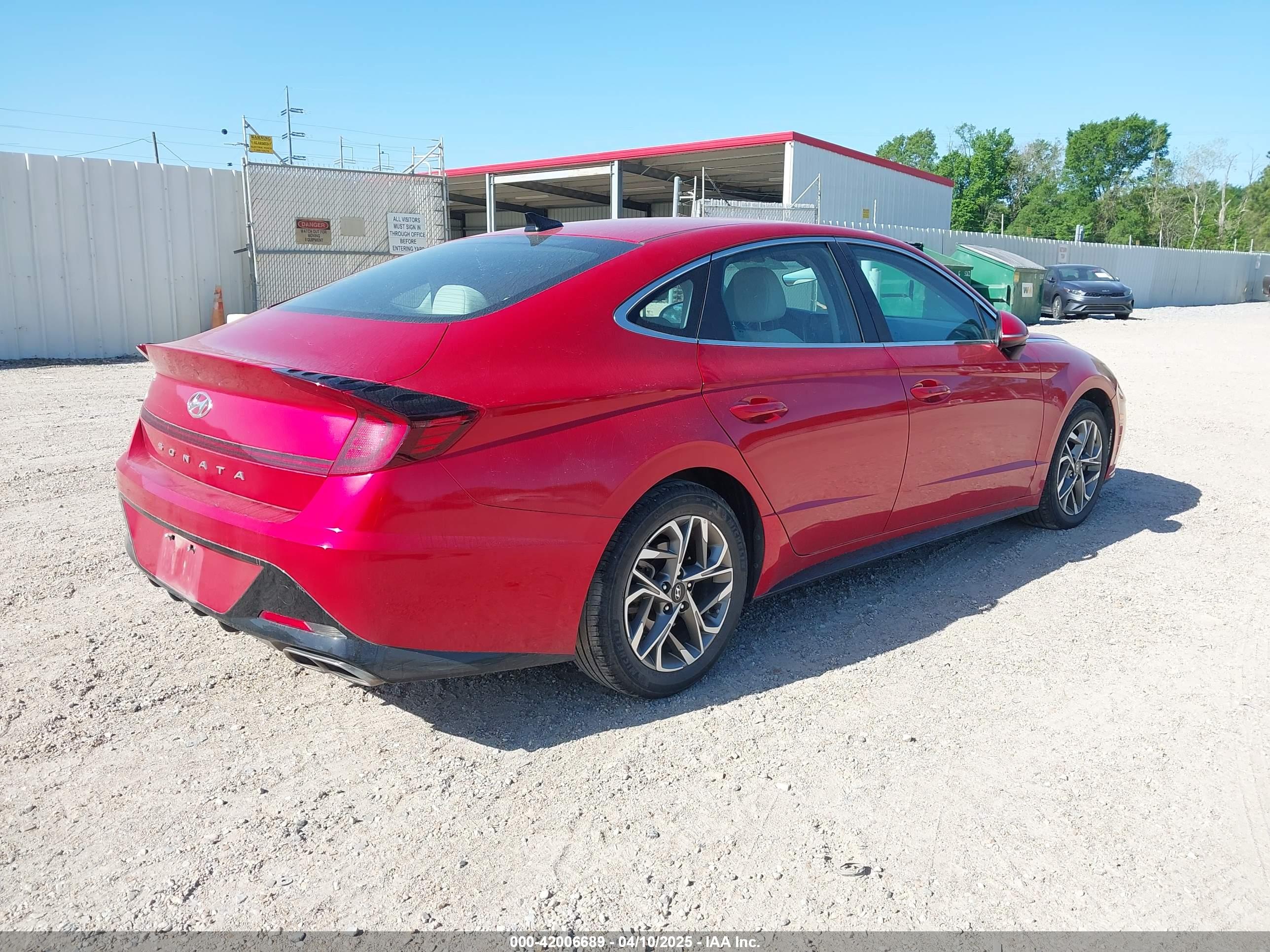 HYUNDAI SONATA image 4