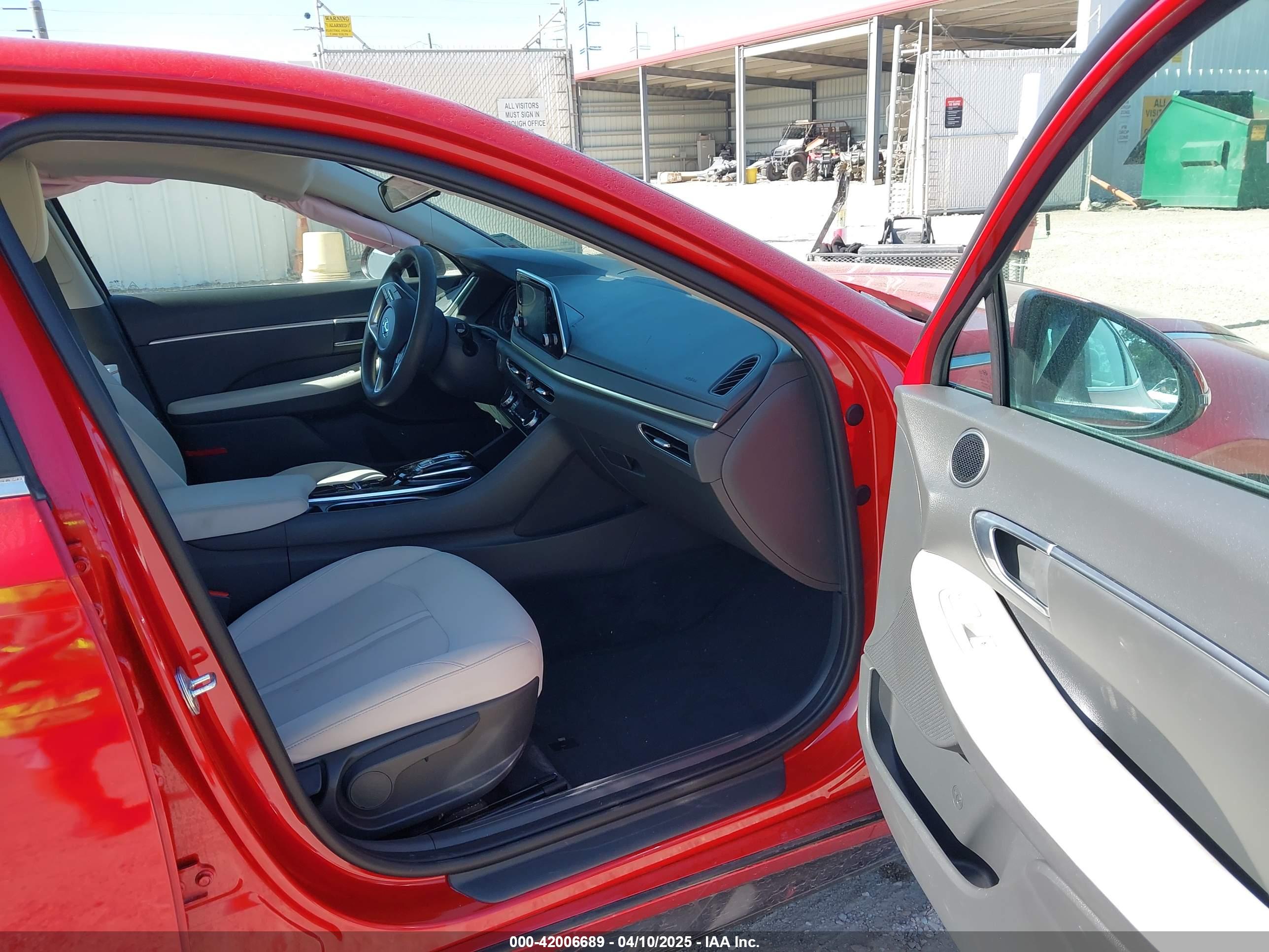 HYUNDAI SONATA image 5