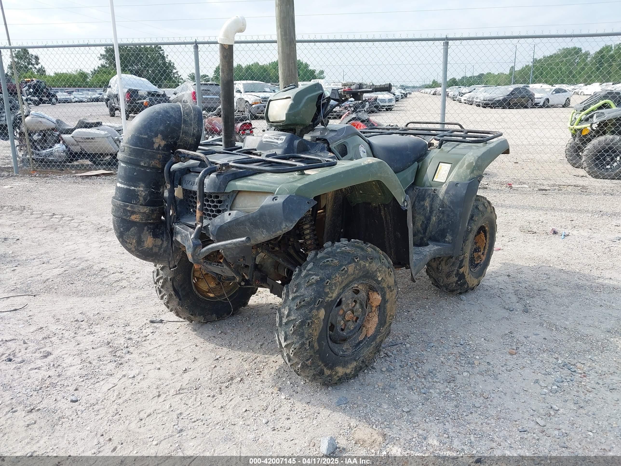HONDA TRX420 image 2