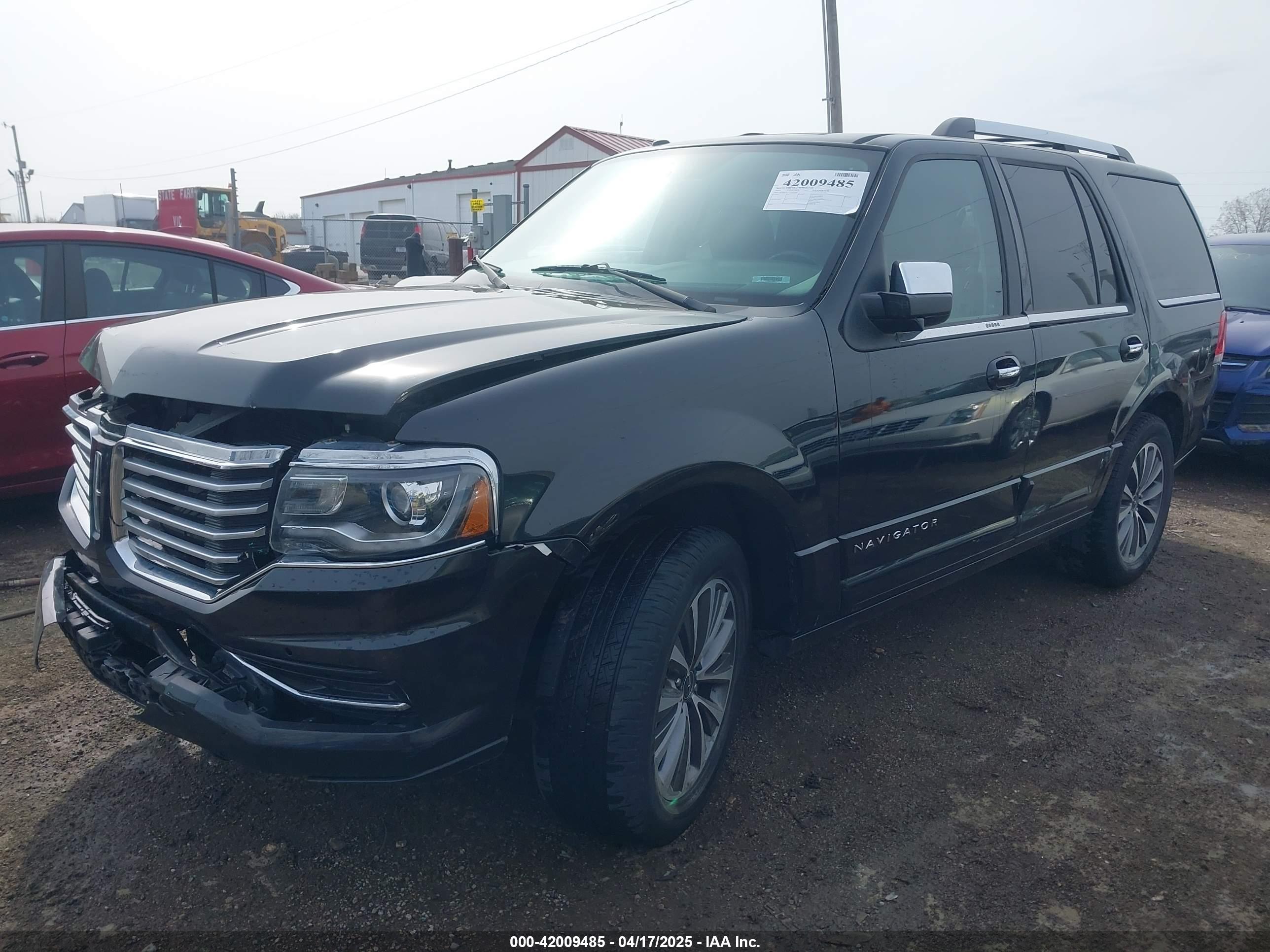 LINCOLN NAVIGATOR image 2