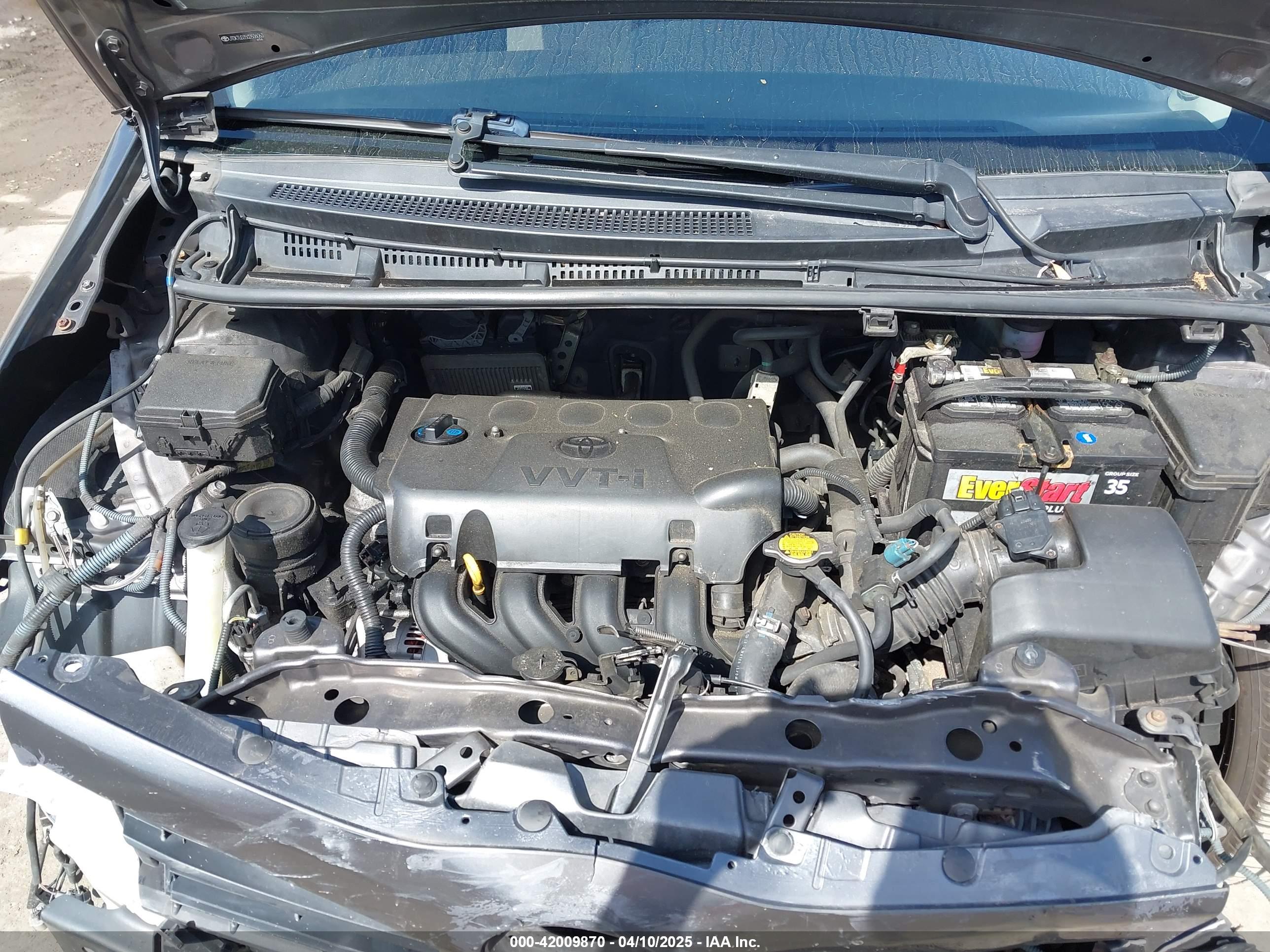TOYOTA YARIS image 10