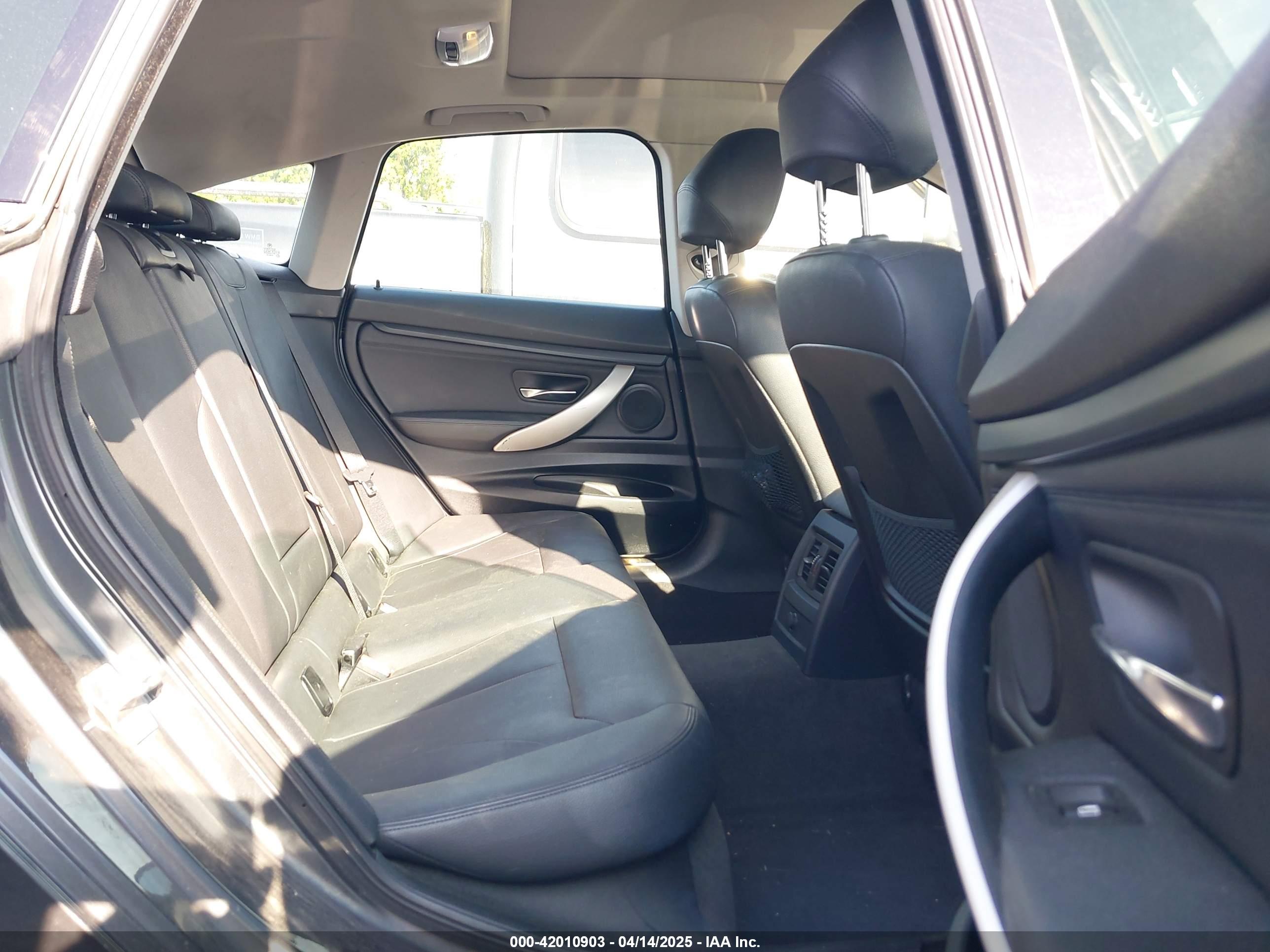 BMW 328I image 8