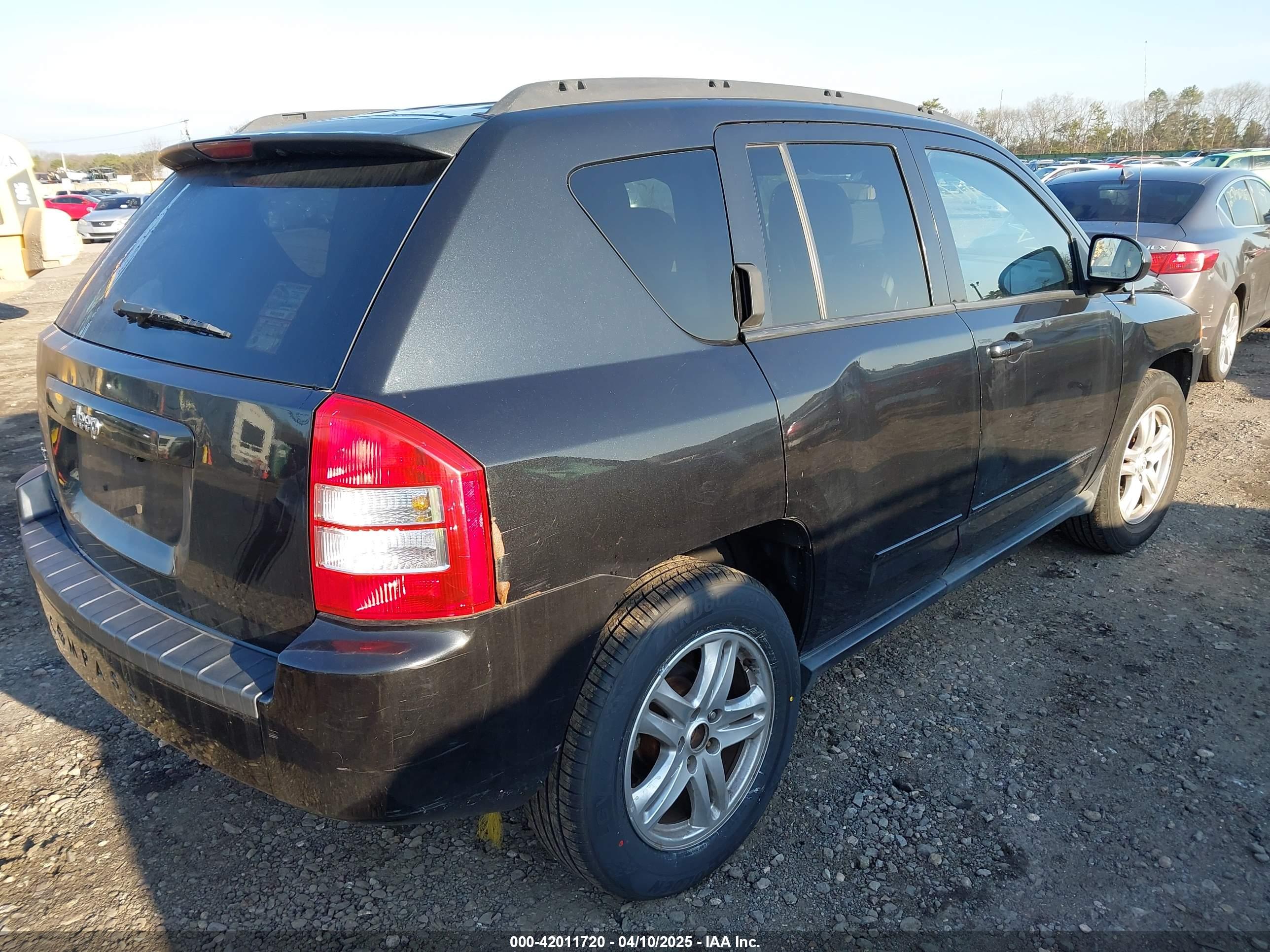 JEEP COMPASS image 4