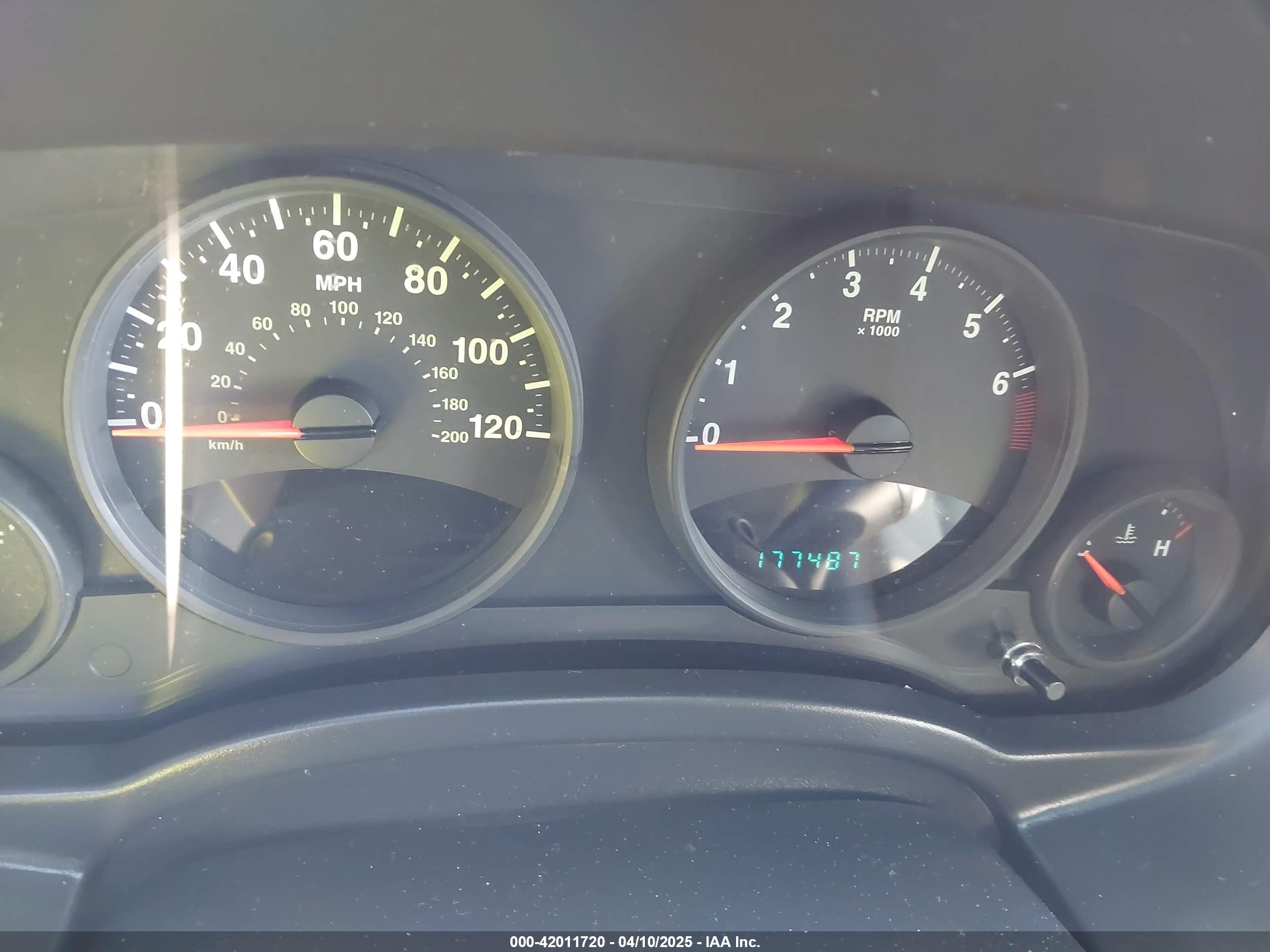 JEEP COMPASS image 7