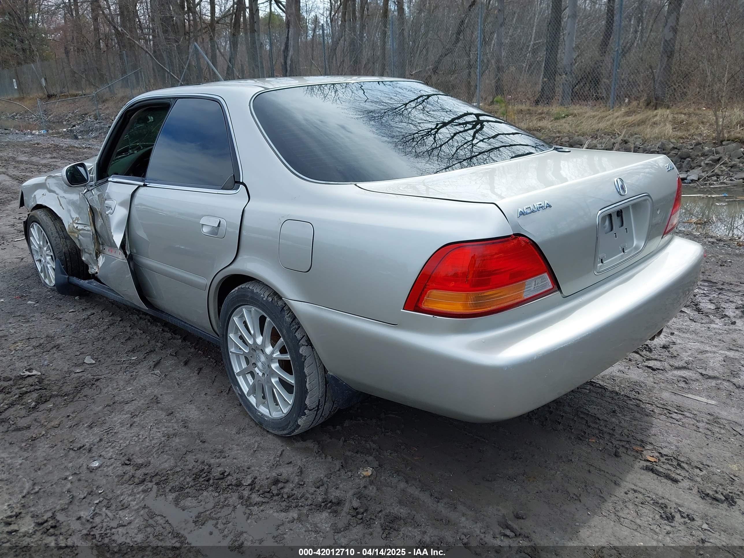 ACURA TL image 3