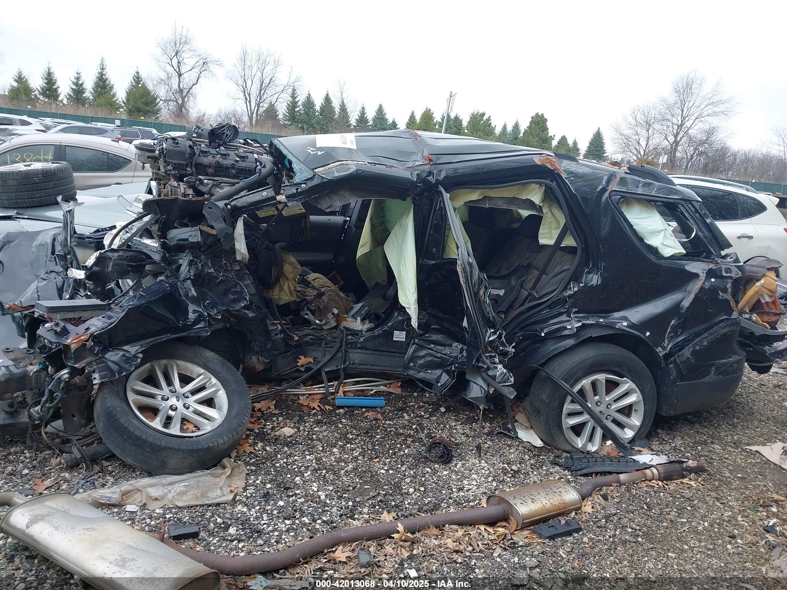 FORD EXPLORER image 3