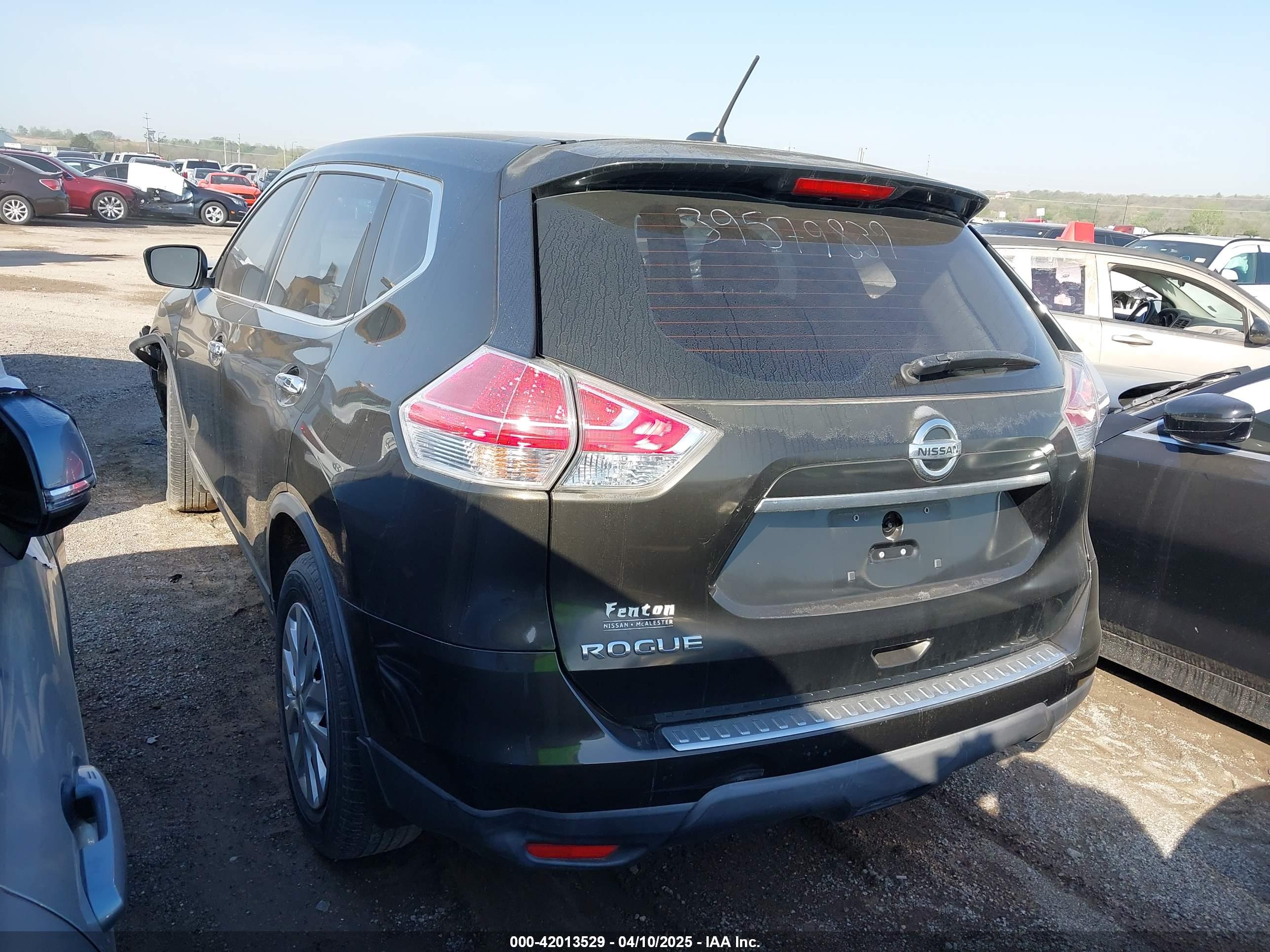 NISSAN ROGUE image 3