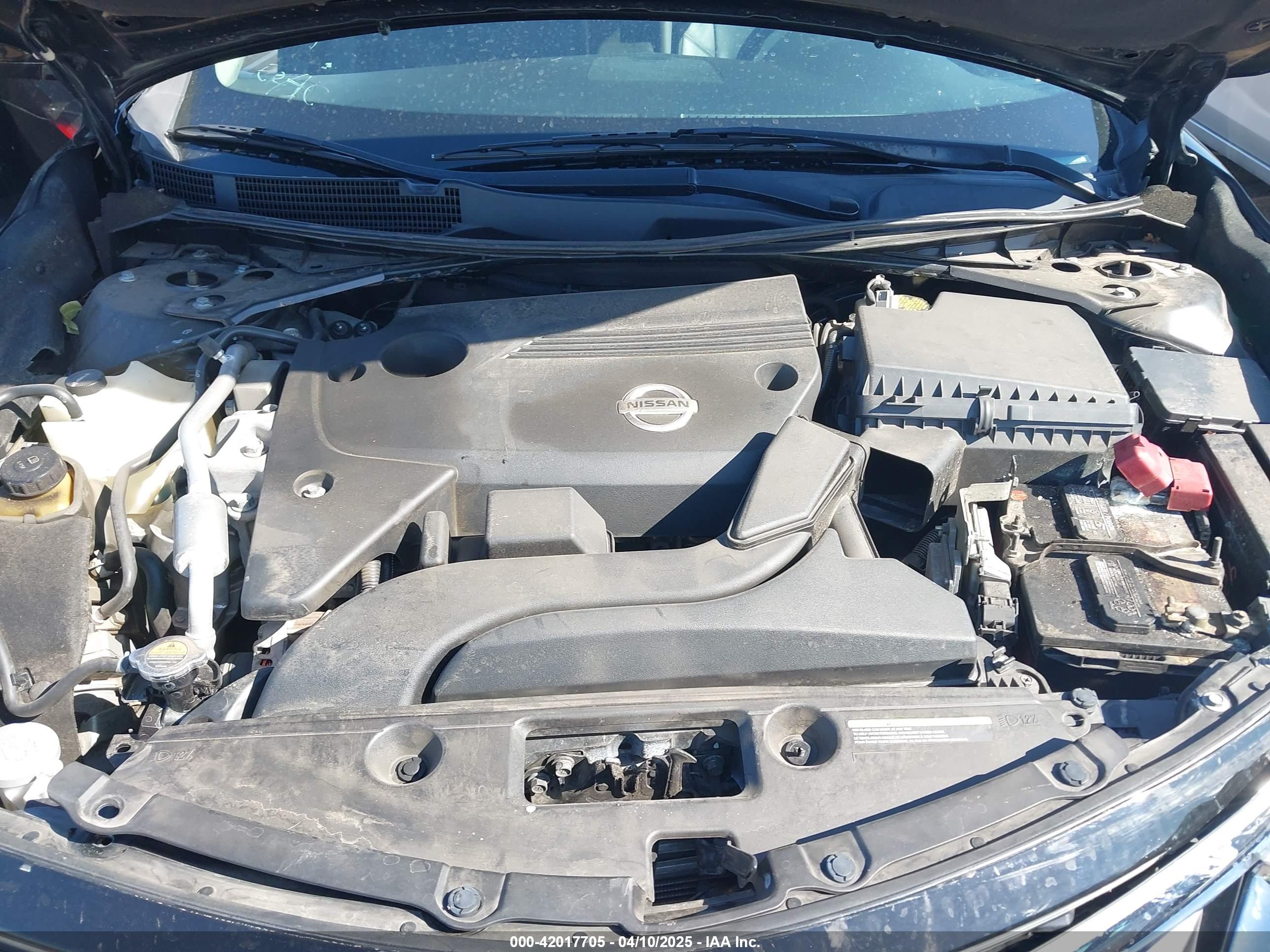 NISSAN ALTIMA image 10