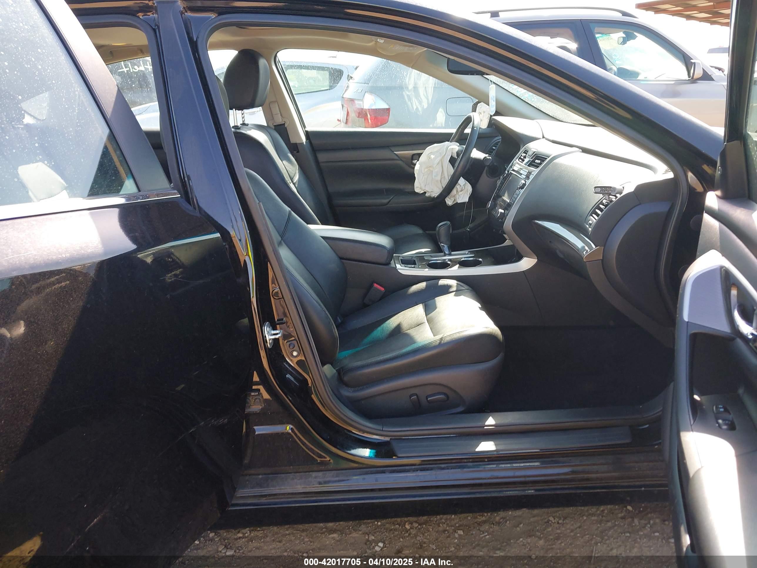 NISSAN ALTIMA image 5