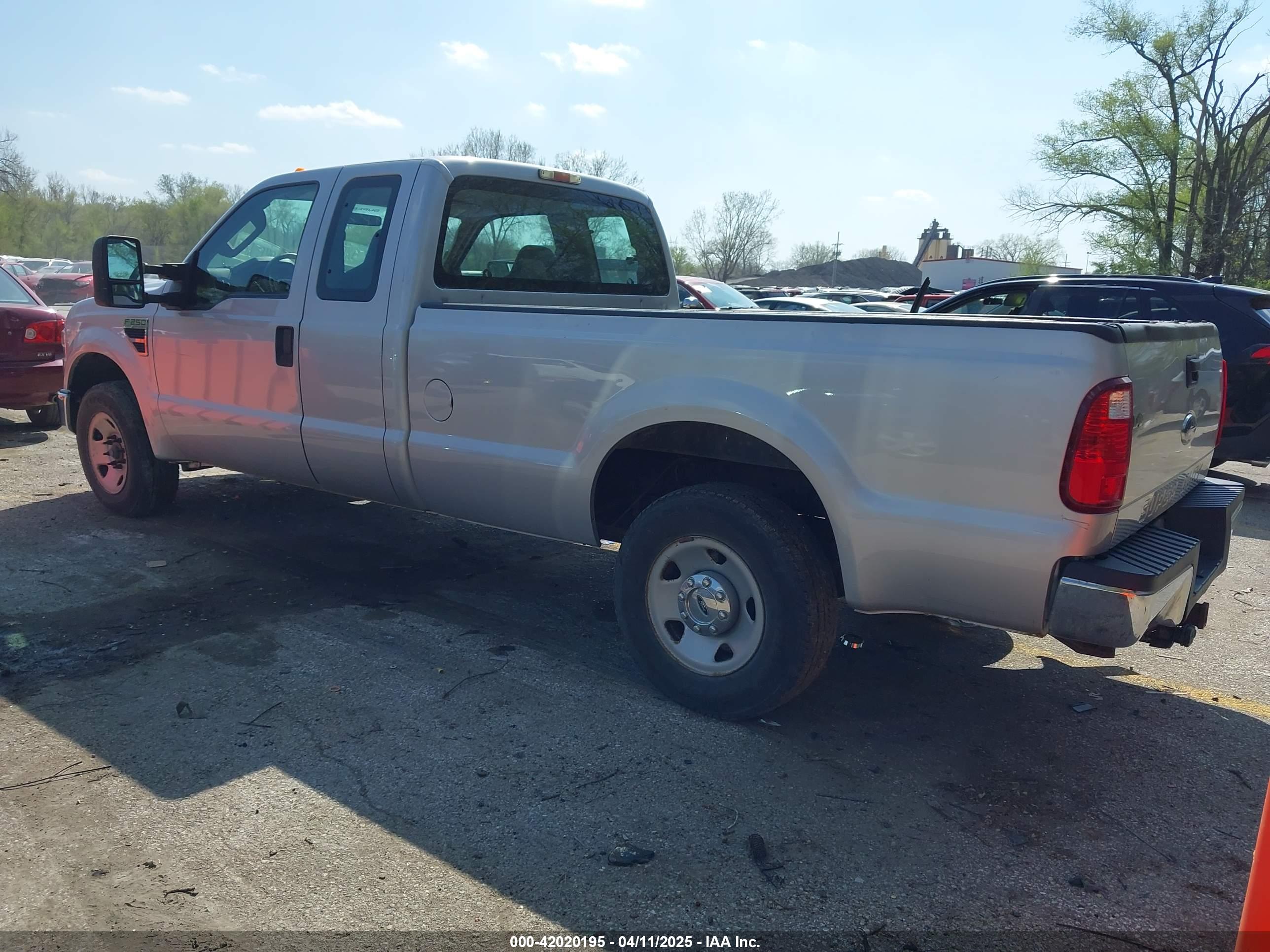 FORD F-250 image 3