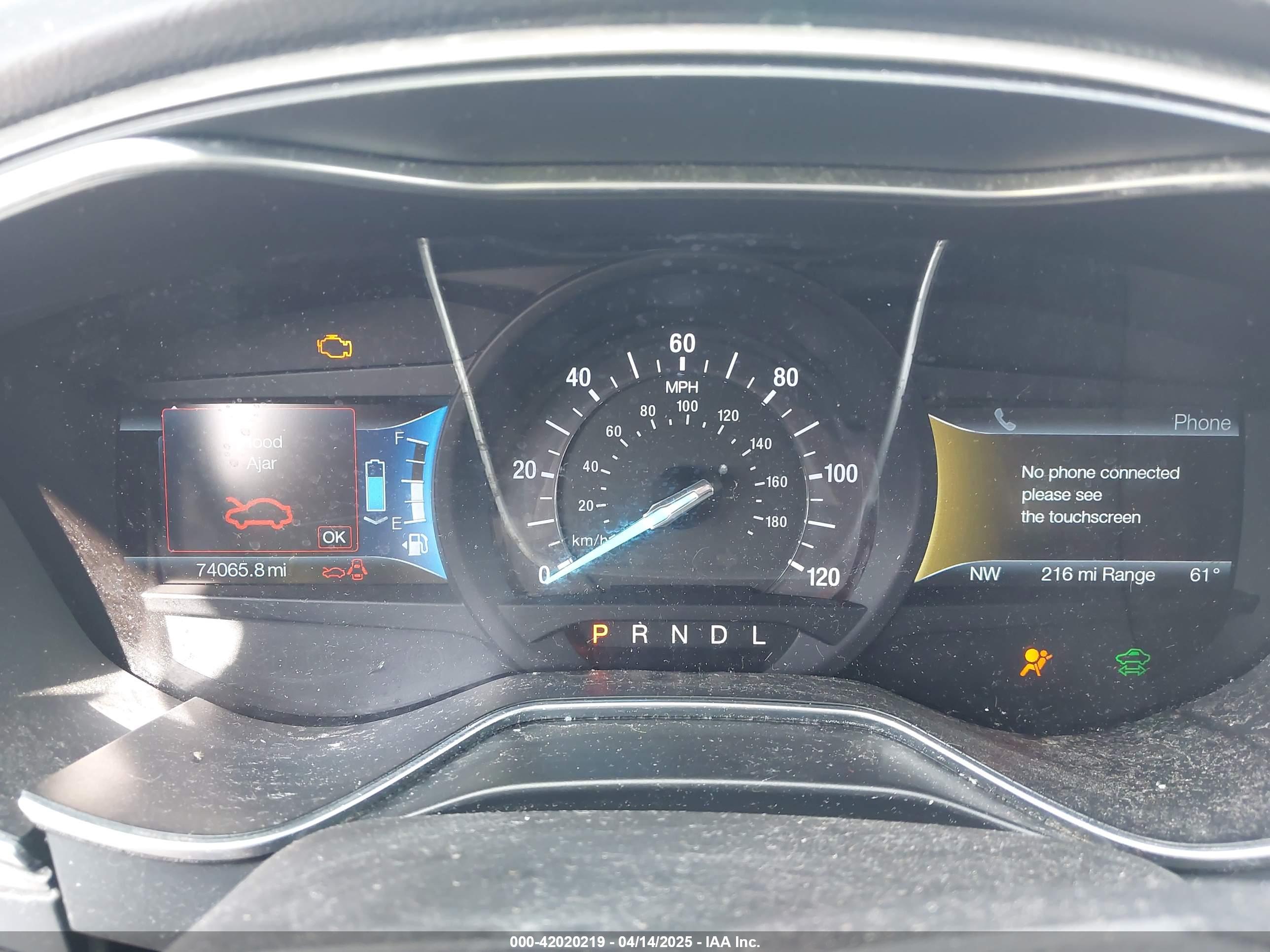 FORD FUSION image 7