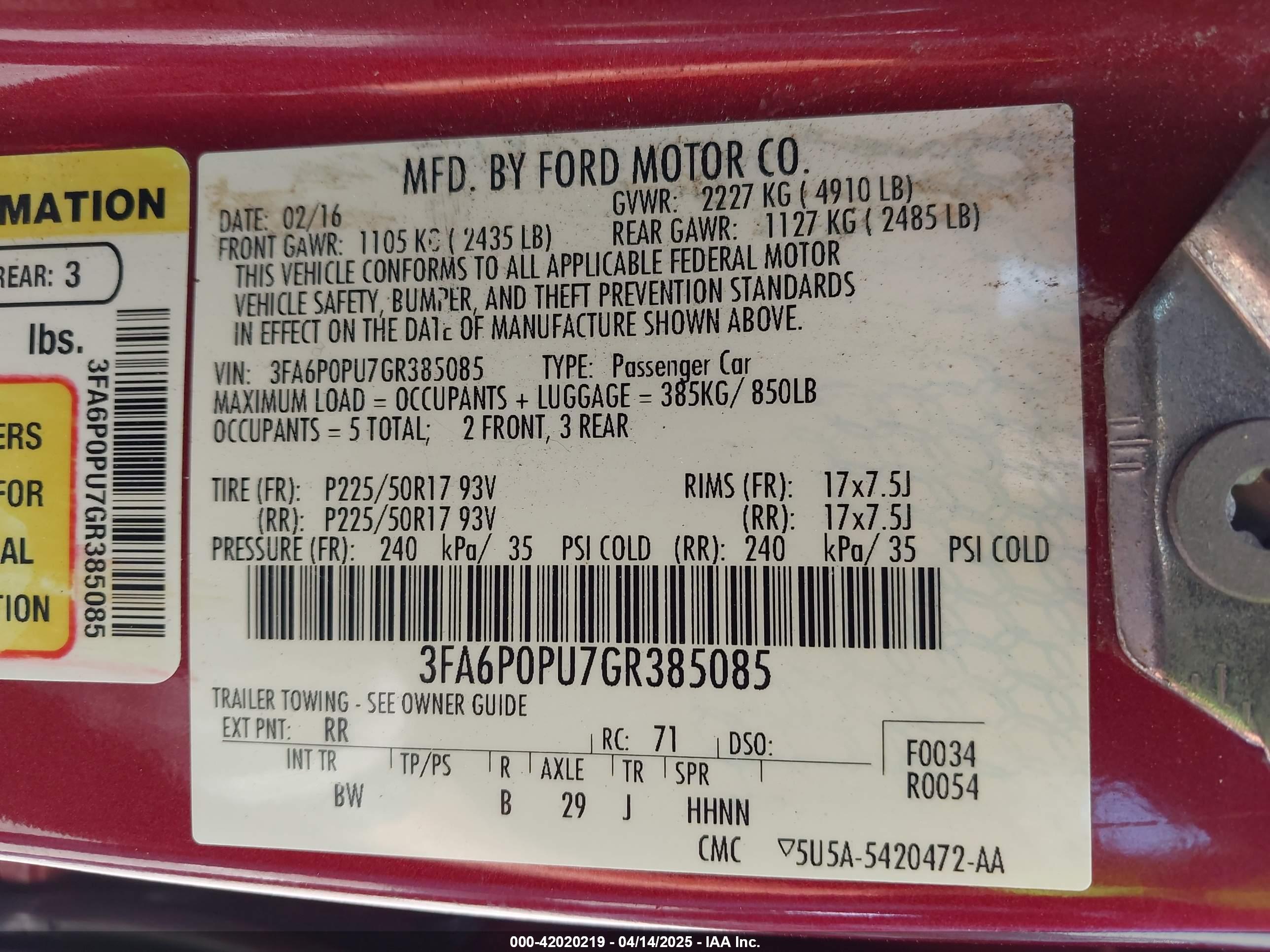 FORD FUSION image 9