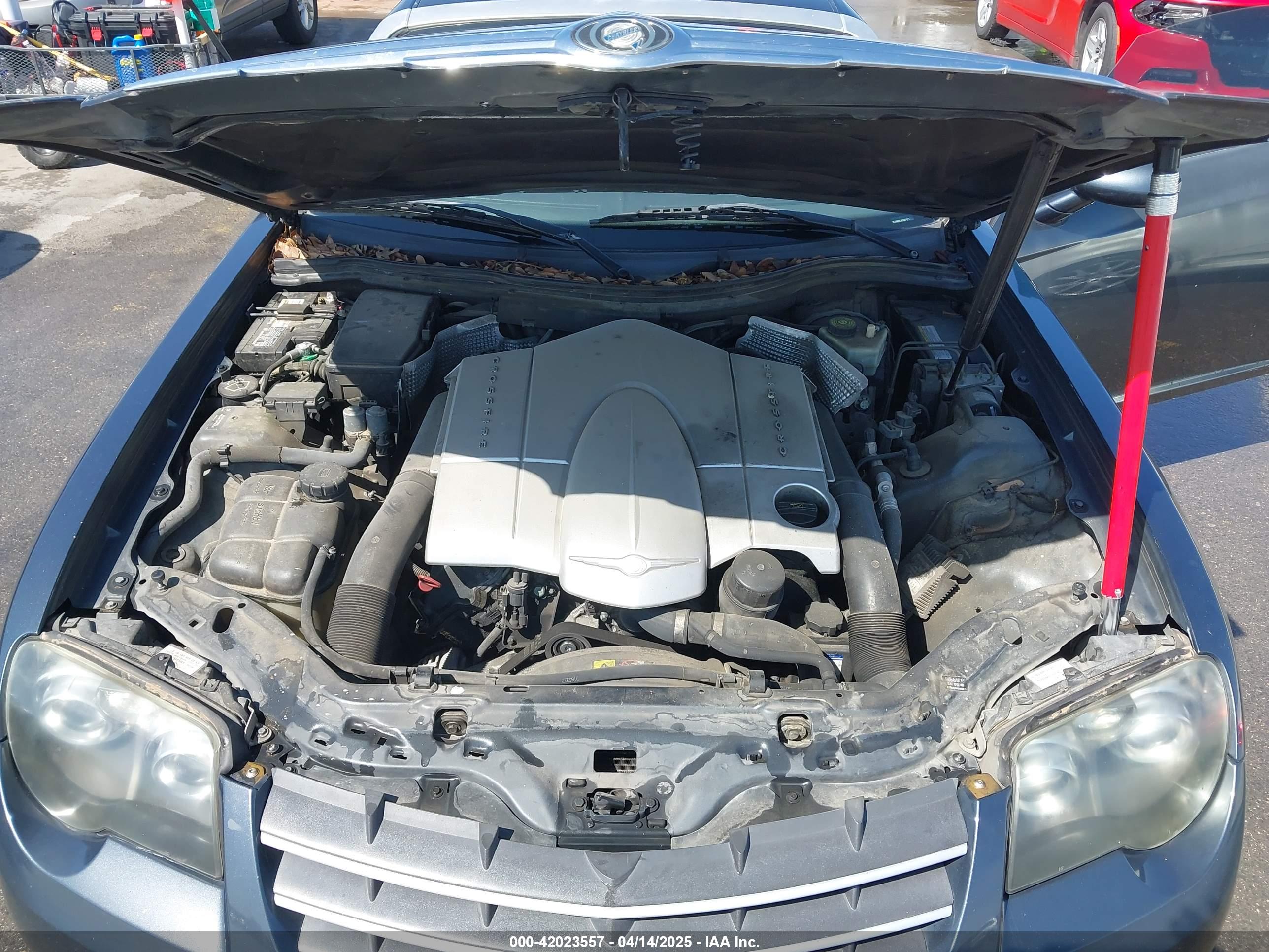 CHRYSLER CROSSFIRE image 10