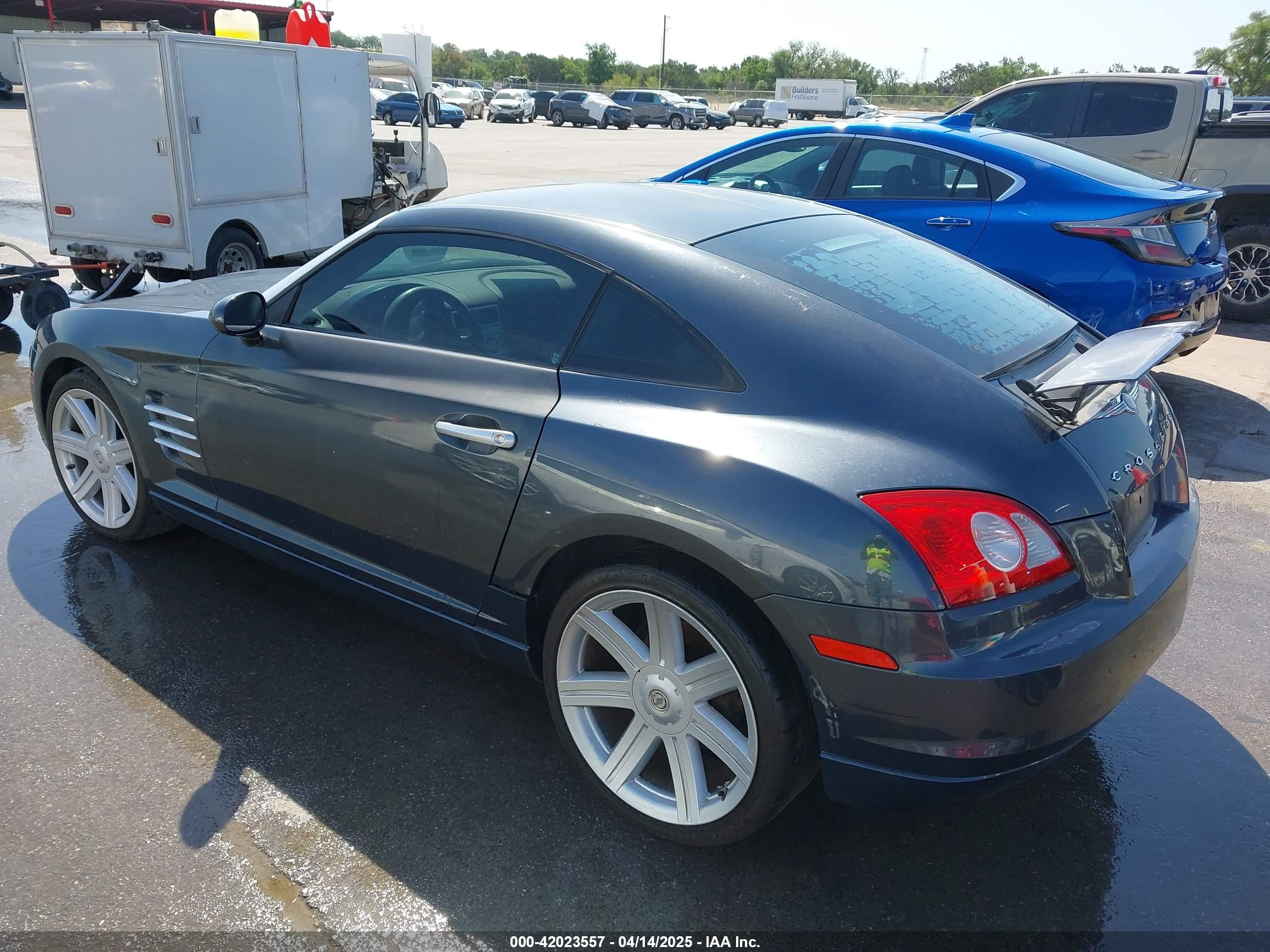 CHRYSLER CROSSFIRE image 3