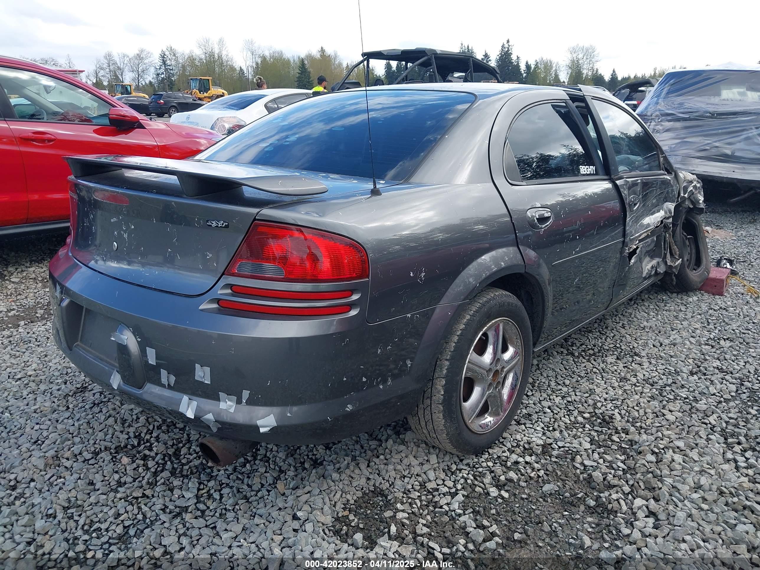 DODGE STRATUS image 4