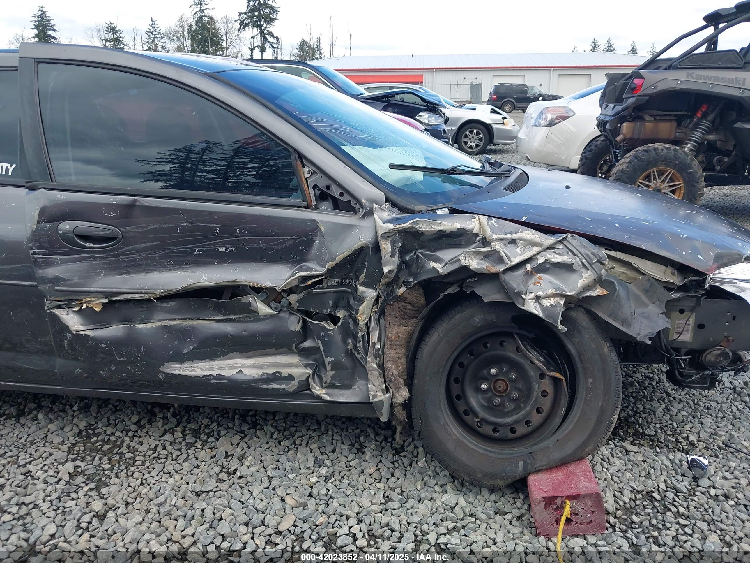 DODGE STRATUS image 6