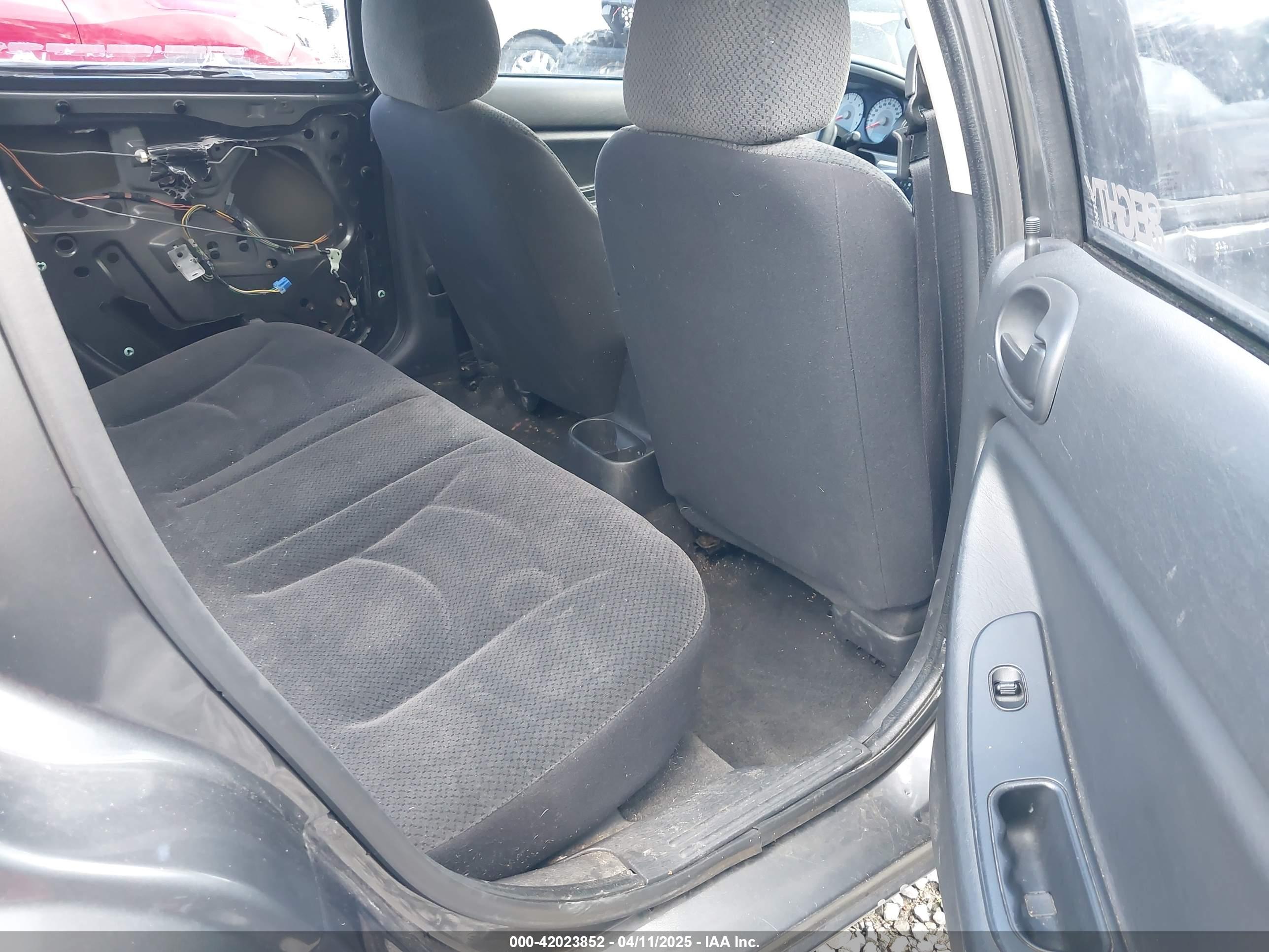 DODGE STRATUS image 8
