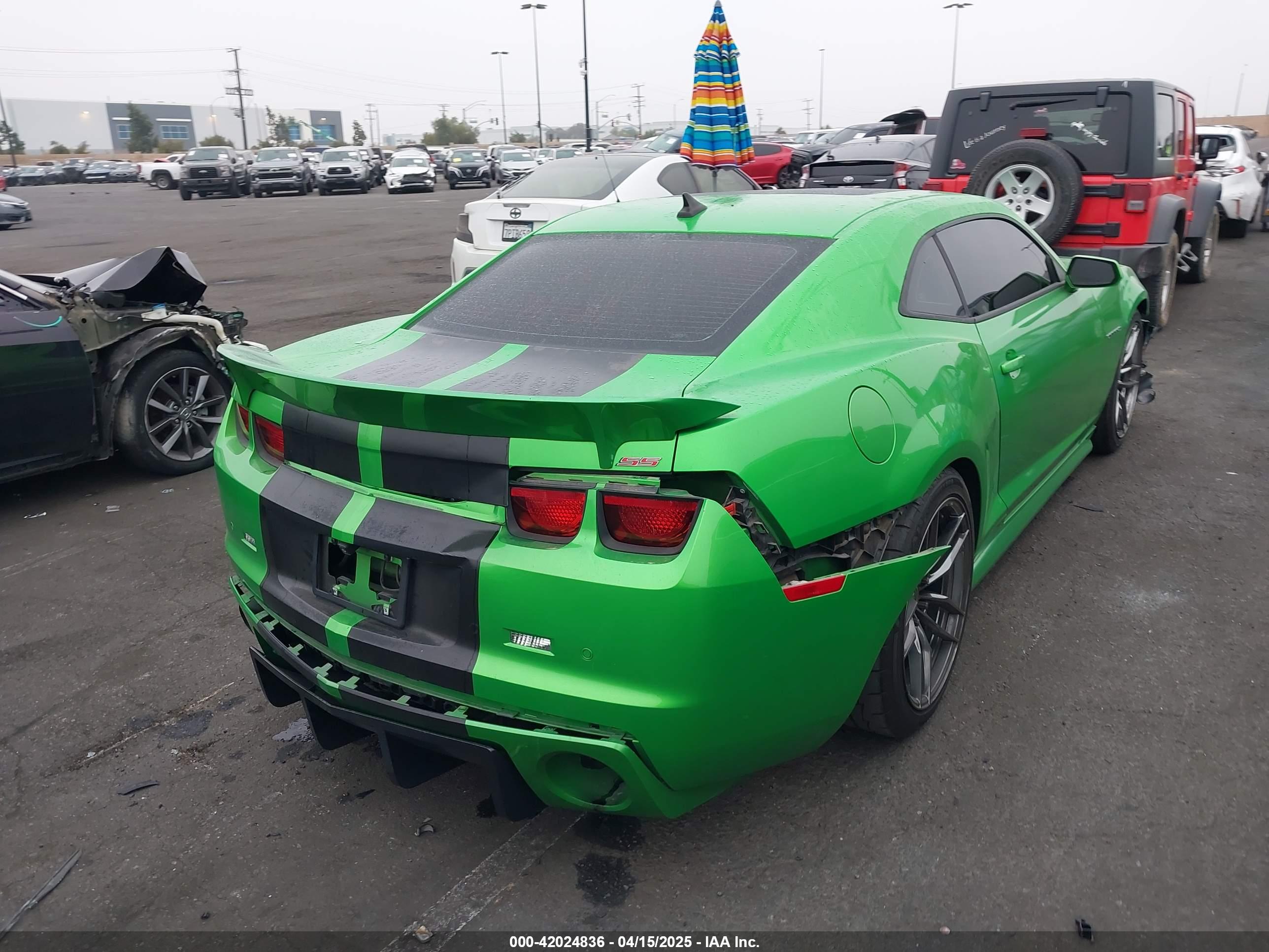 CHEVROLET CAMARO image 4