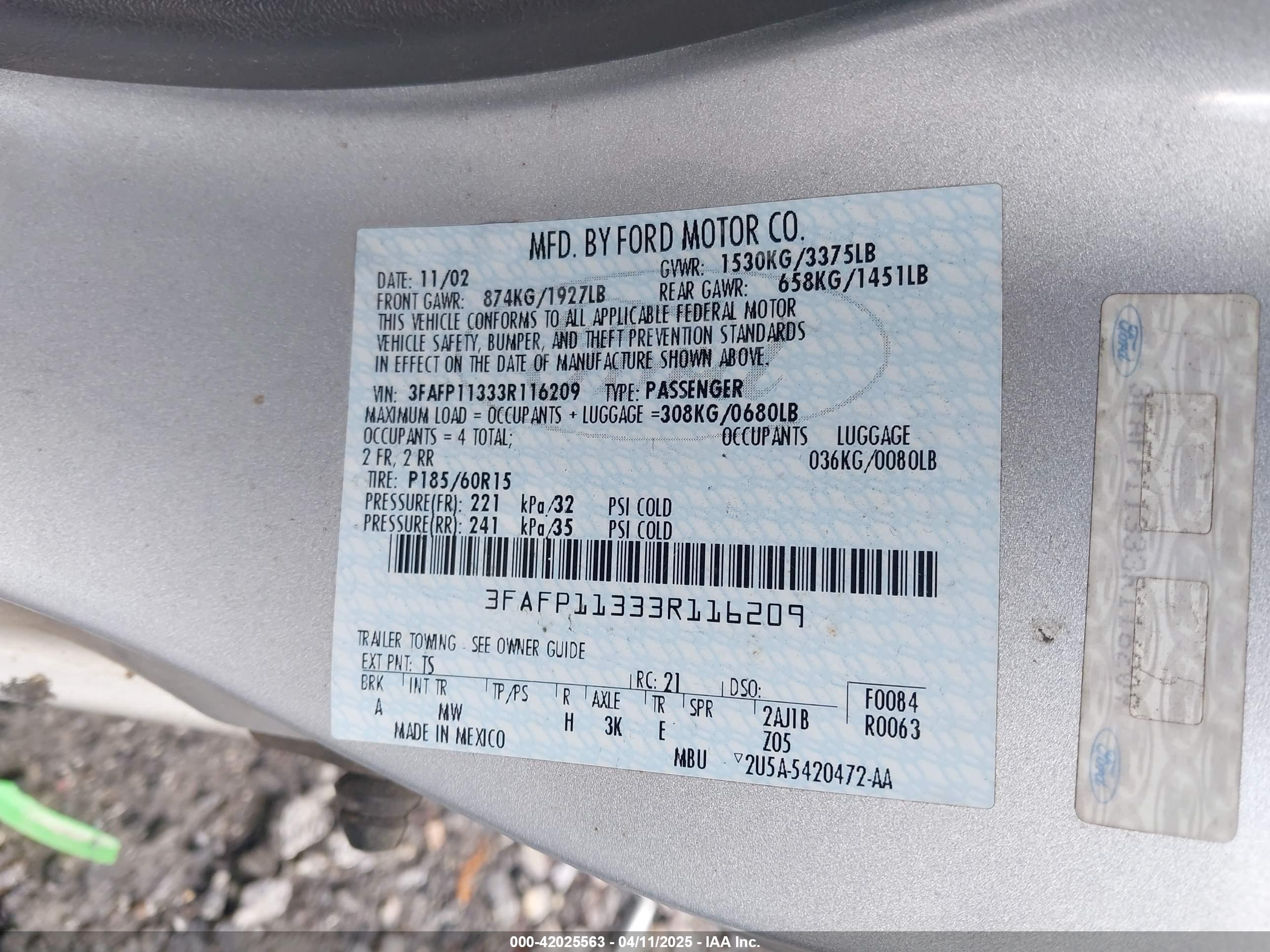 FORD ZX2 image 9