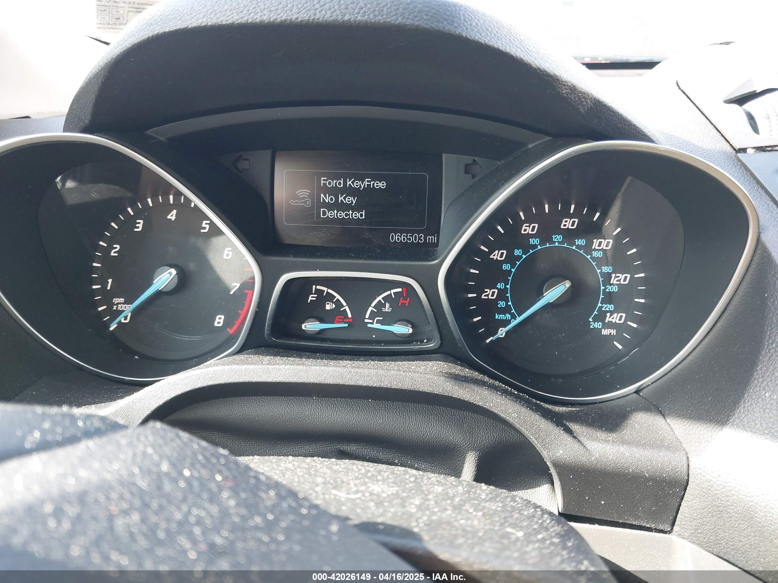 FORD ESCAPE image 7