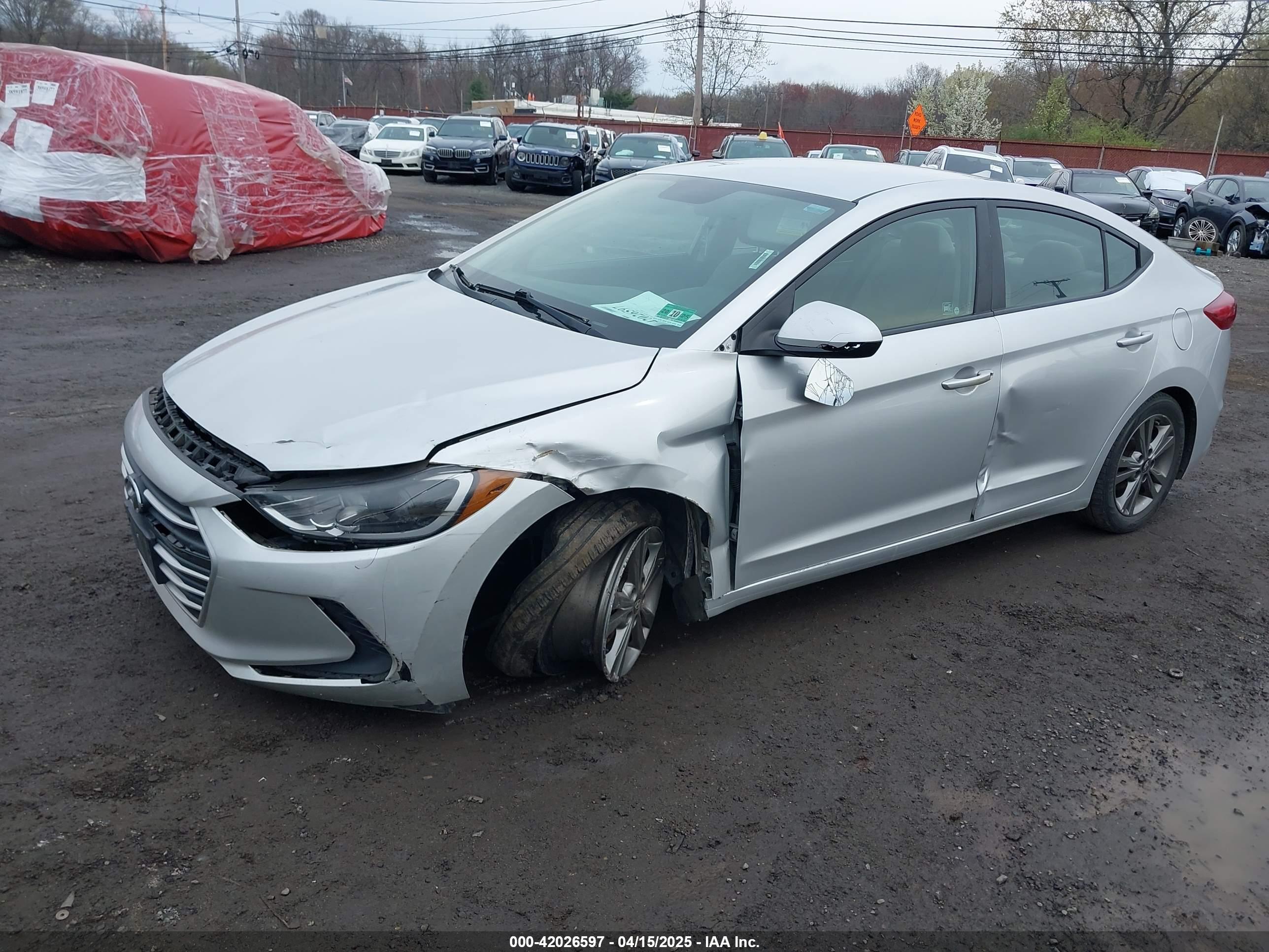 HYUNDAI ELANTRA image 2