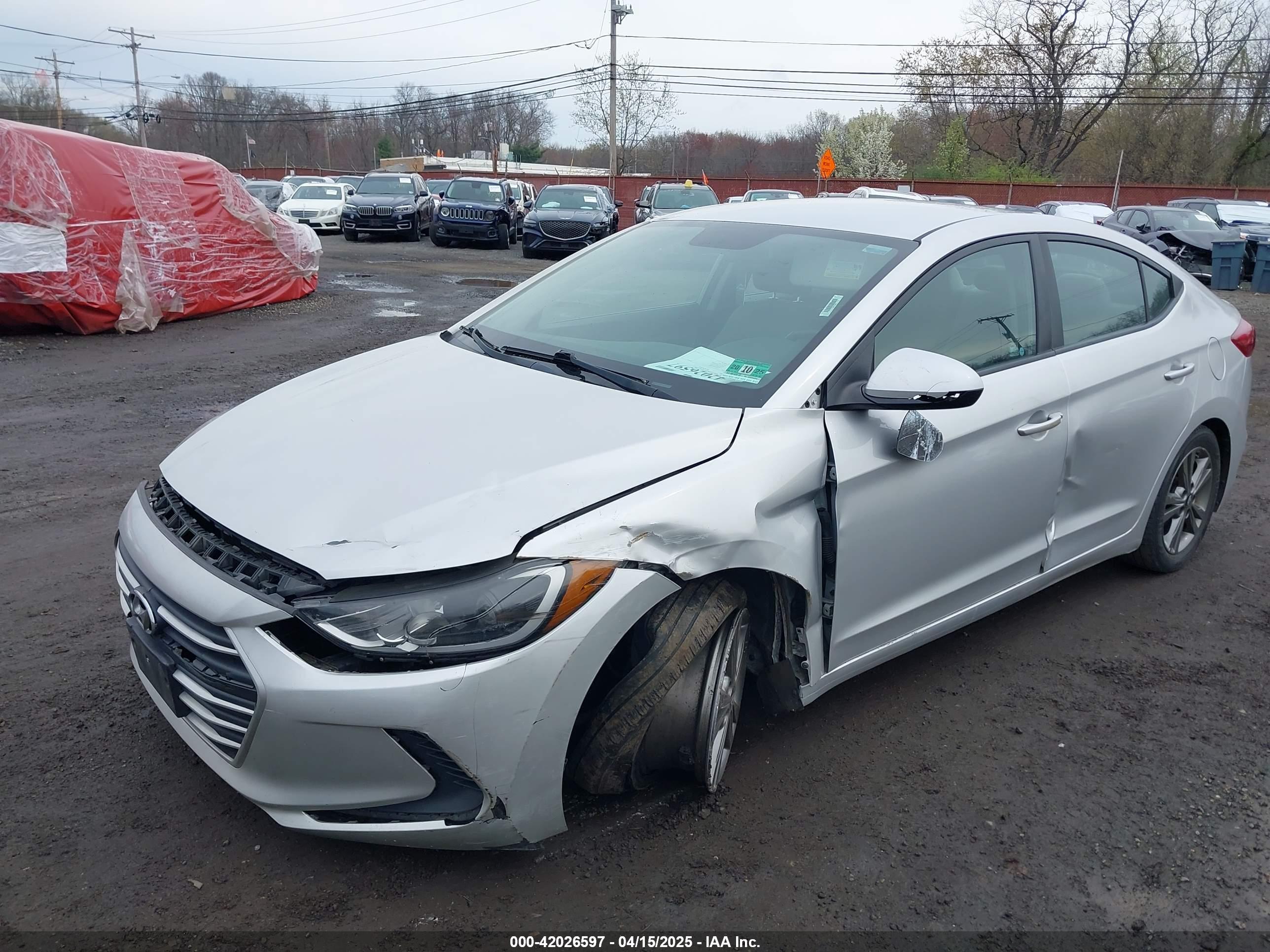 HYUNDAI ELANTRA image 6