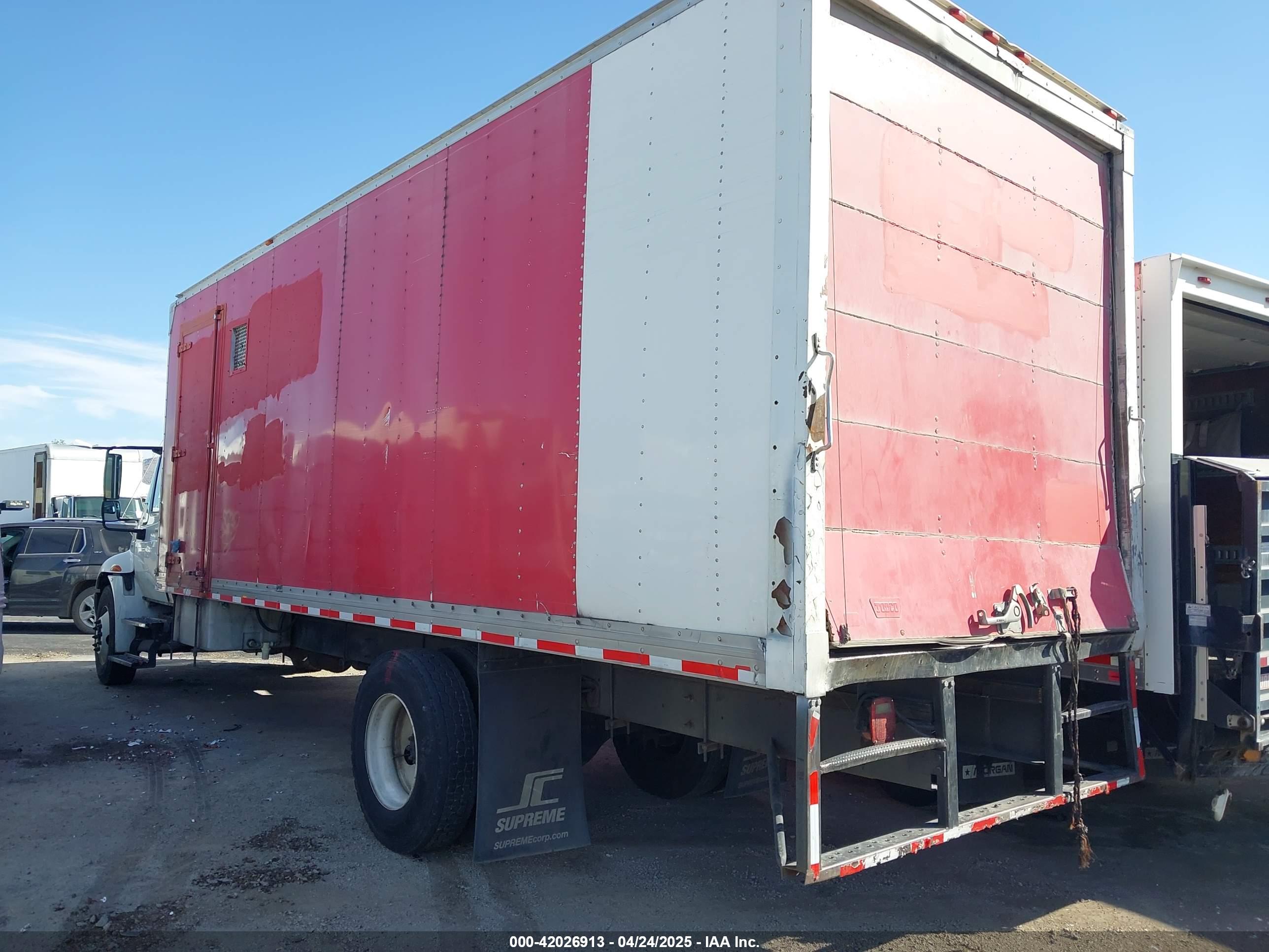 INTERNATIONAL 4000 image 3
