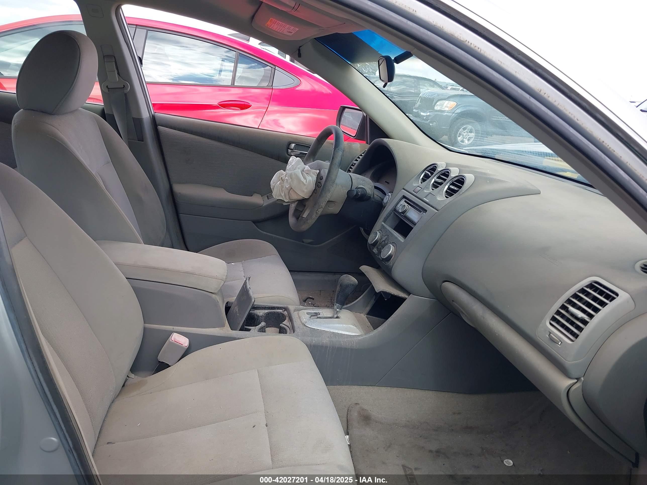 NISSAN ALTIMA image 5