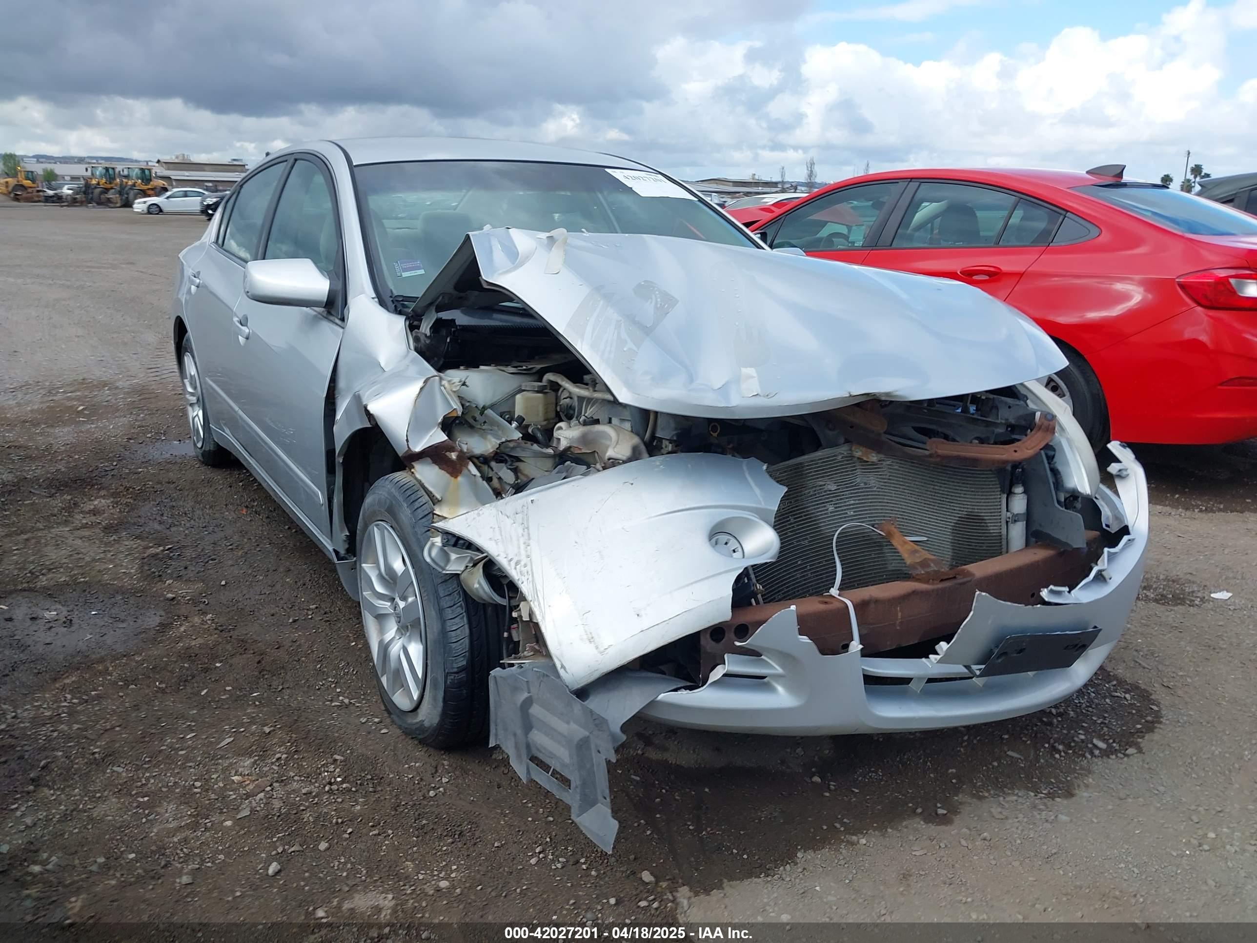 NISSAN ALTIMA image 6