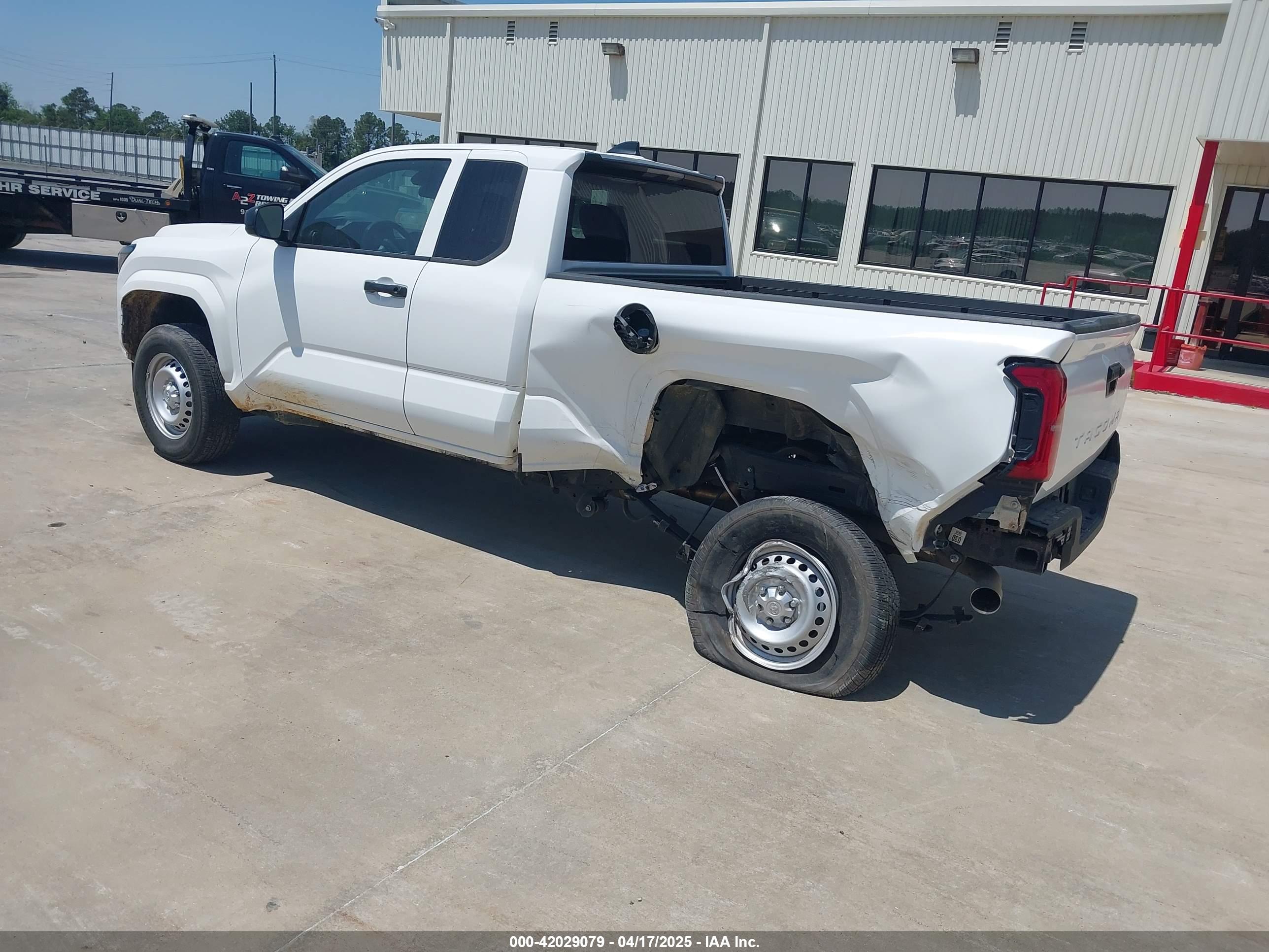 TOYOTA TACOMA image 3