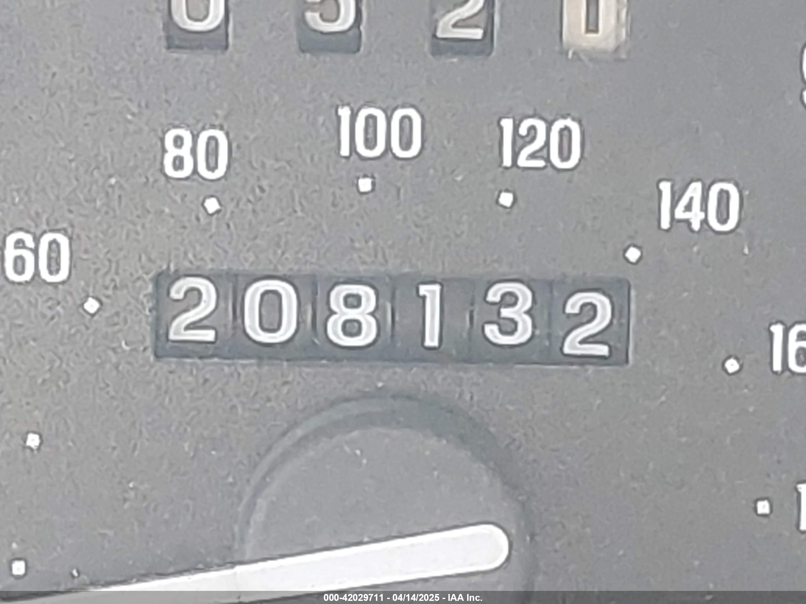FORD EXPLORER image 7