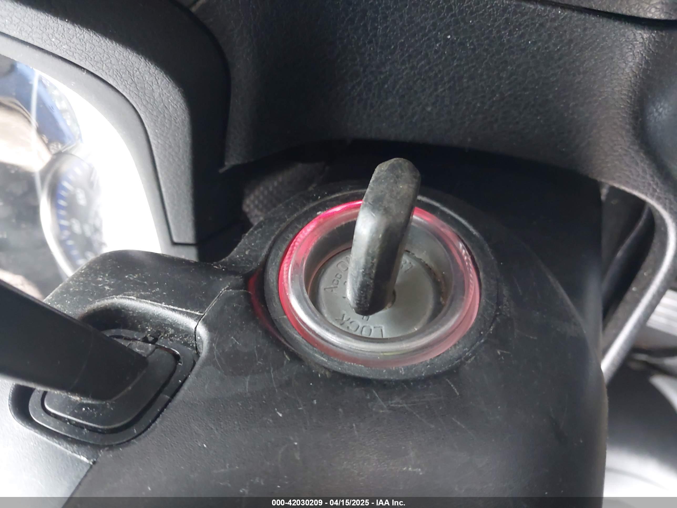 SUBARU FORESTER image 11