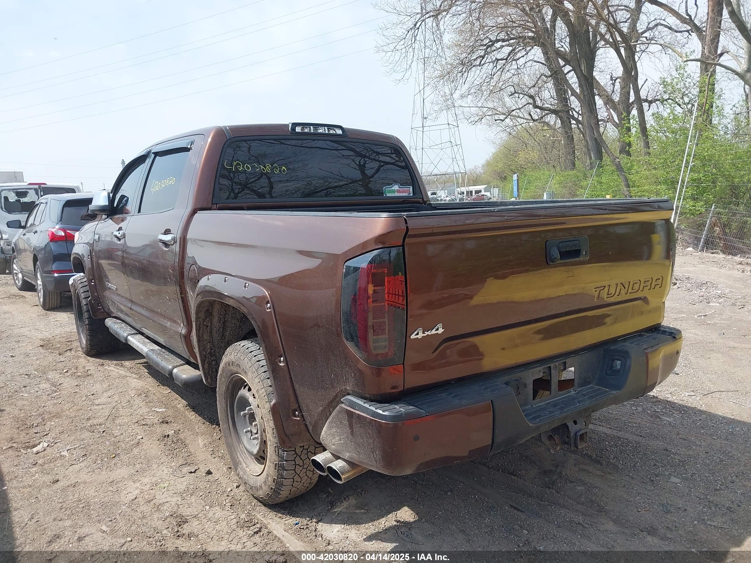 TOYOTA TUNDRA image 3