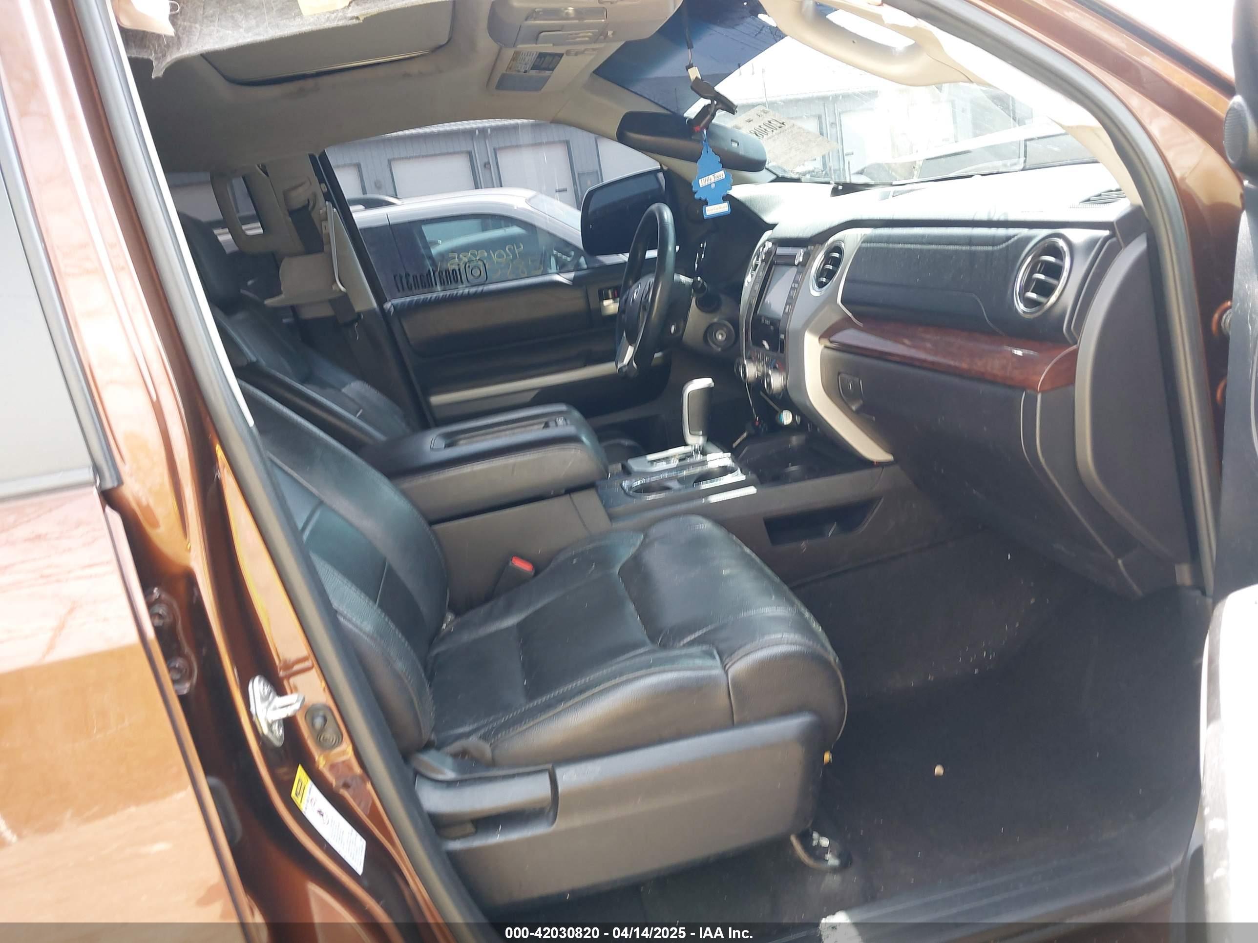 TOYOTA TUNDRA image 5