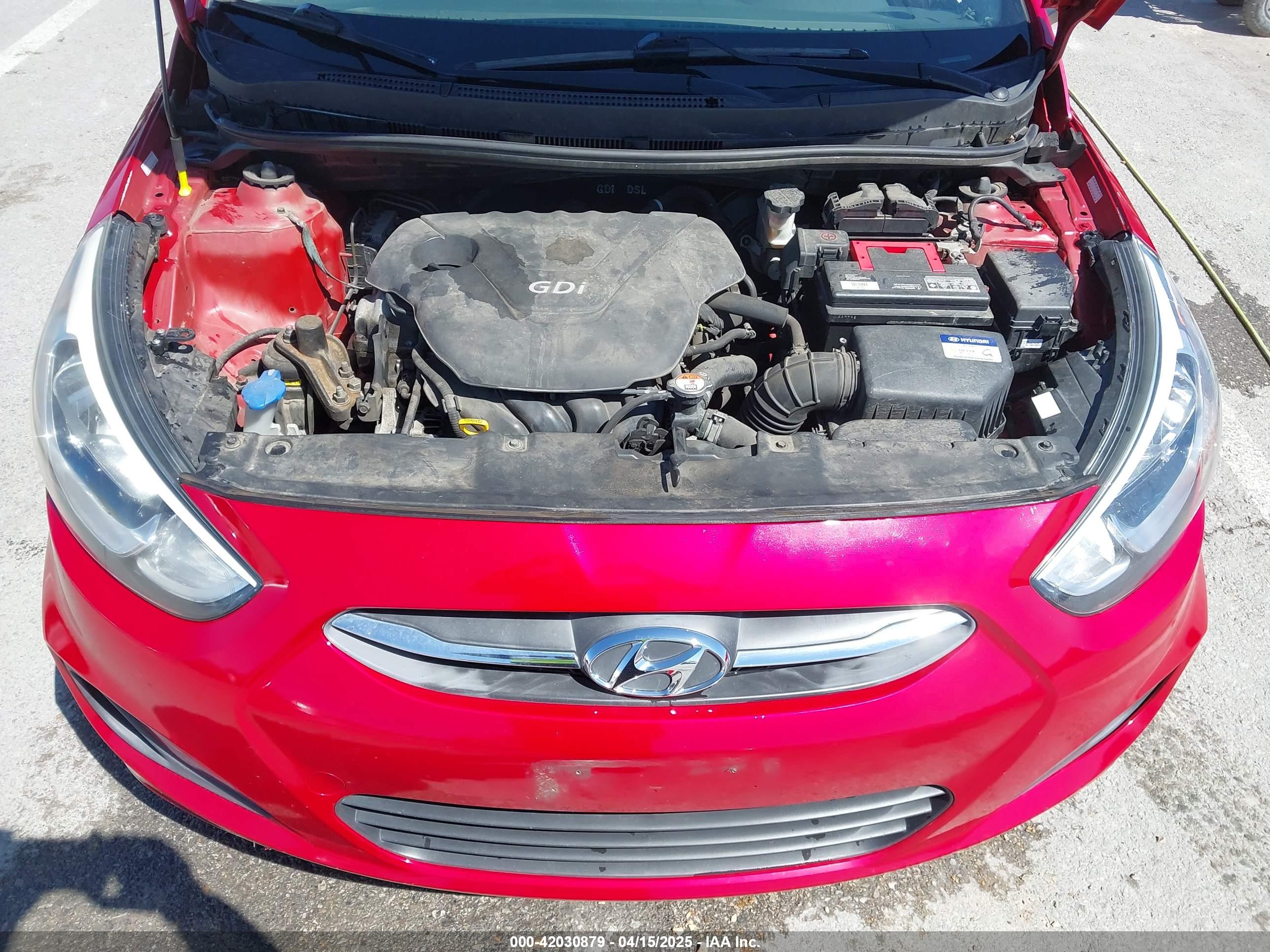 HYUNDAI ACCENT image 10