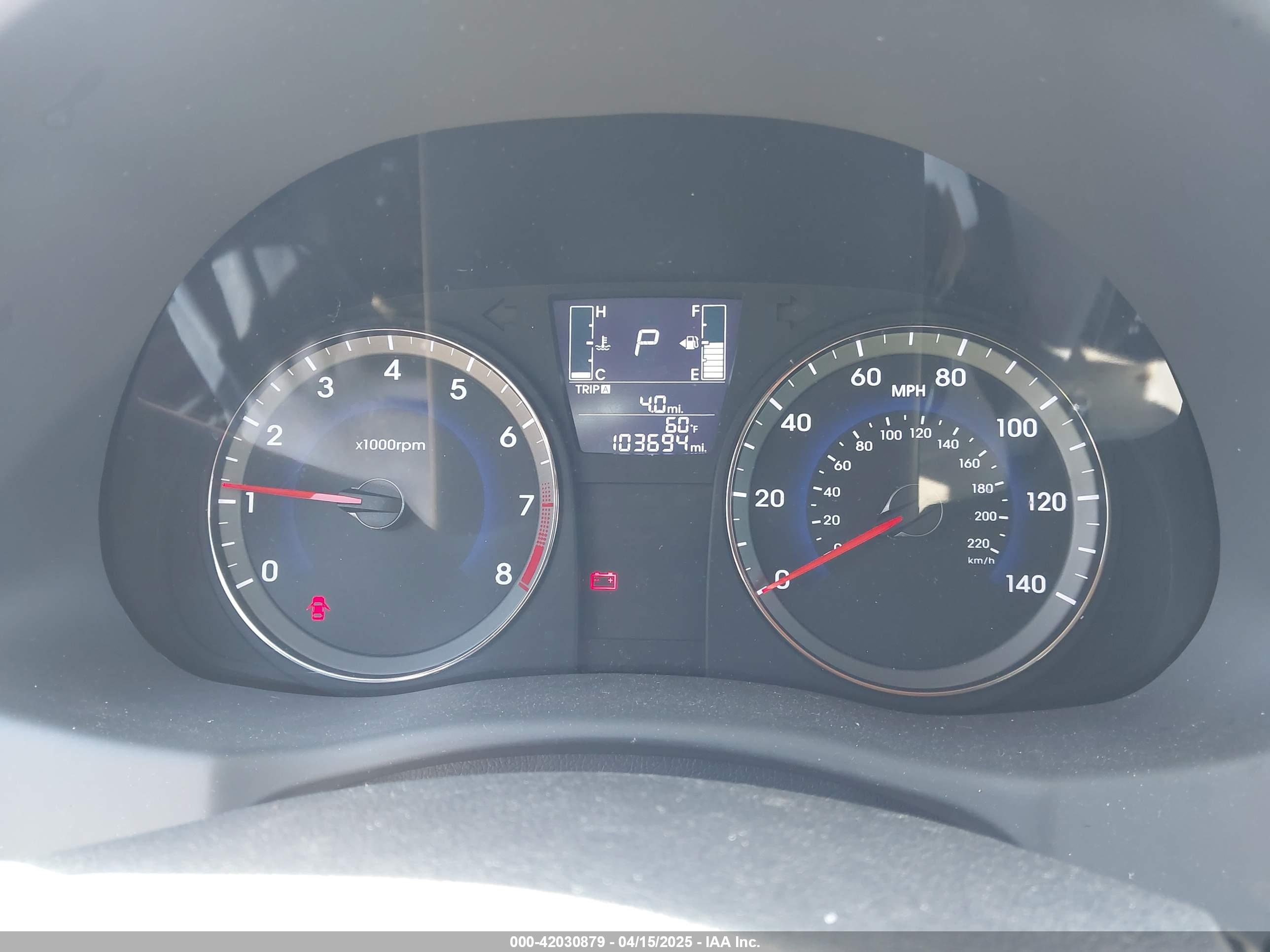 HYUNDAI ACCENT image 7