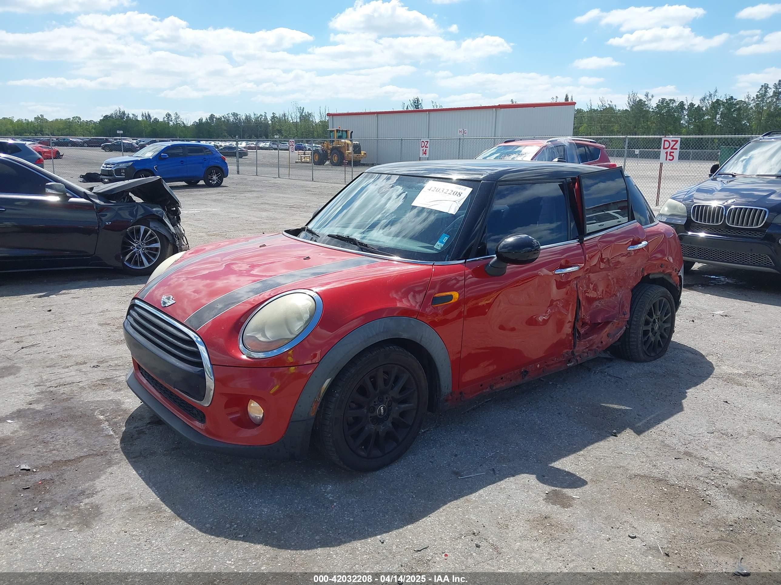 MINI HARDTOP image 2