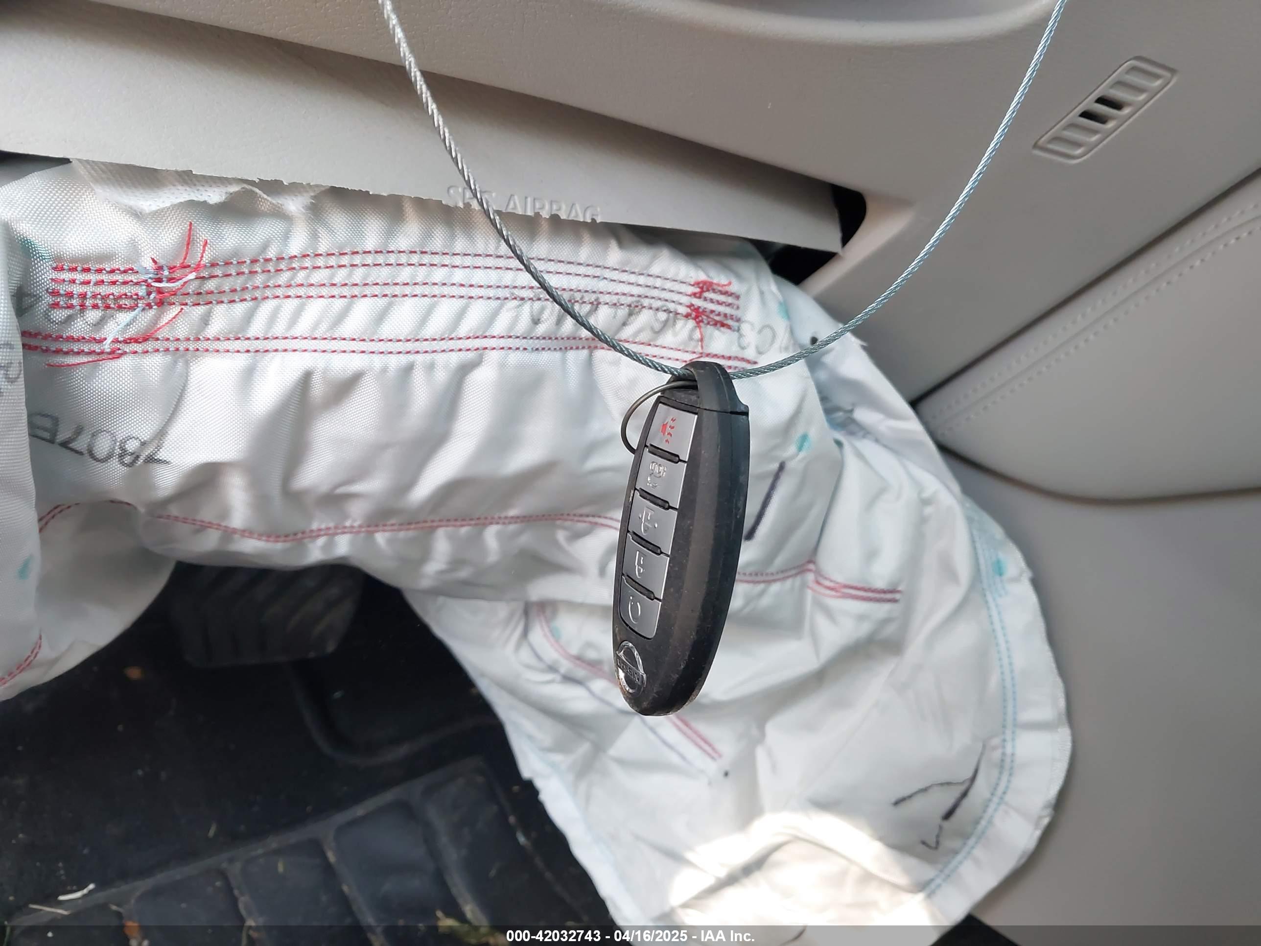 NISSAN ALTIMA image 11