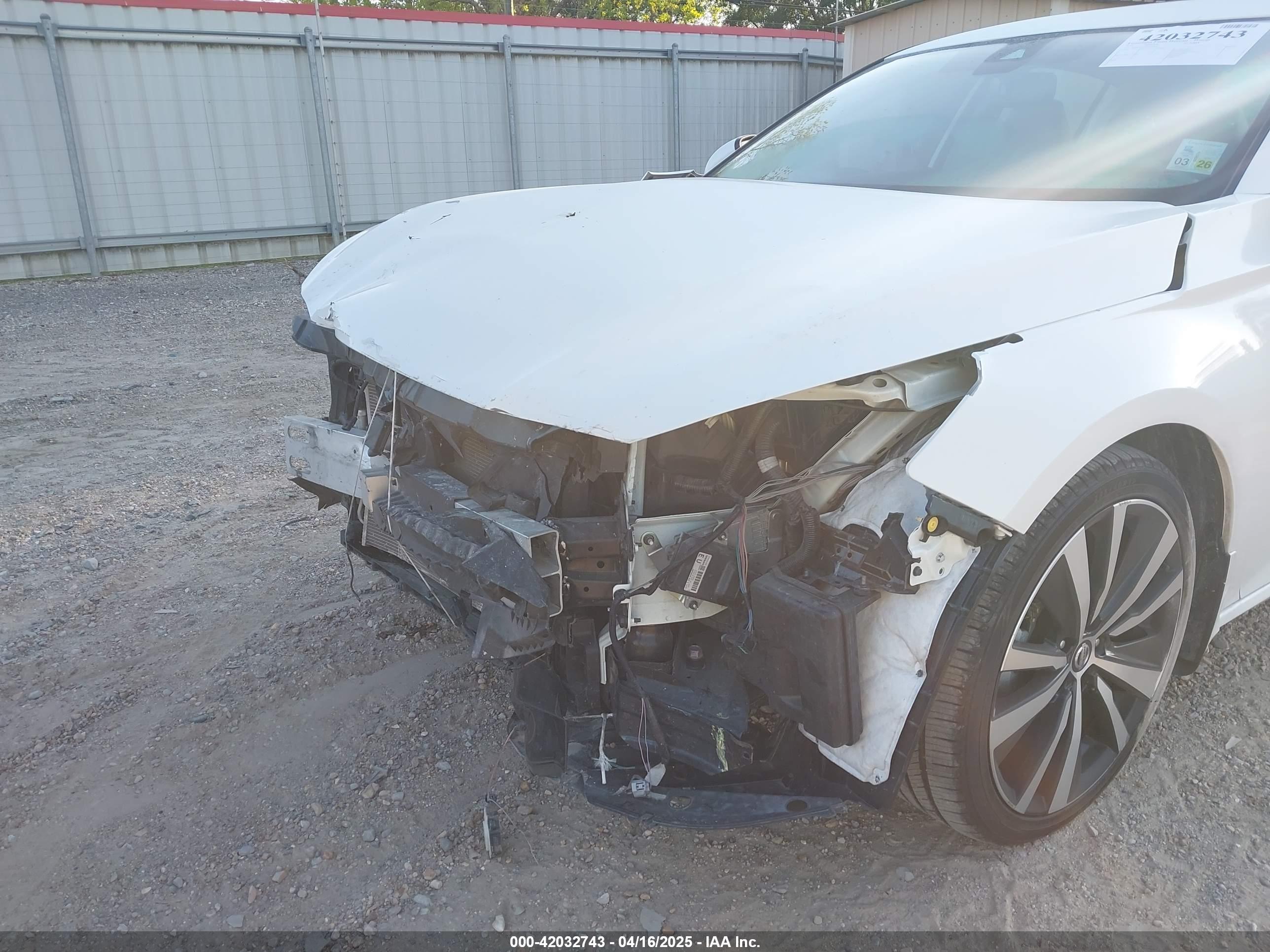 NISSAN ALTIMA image 6