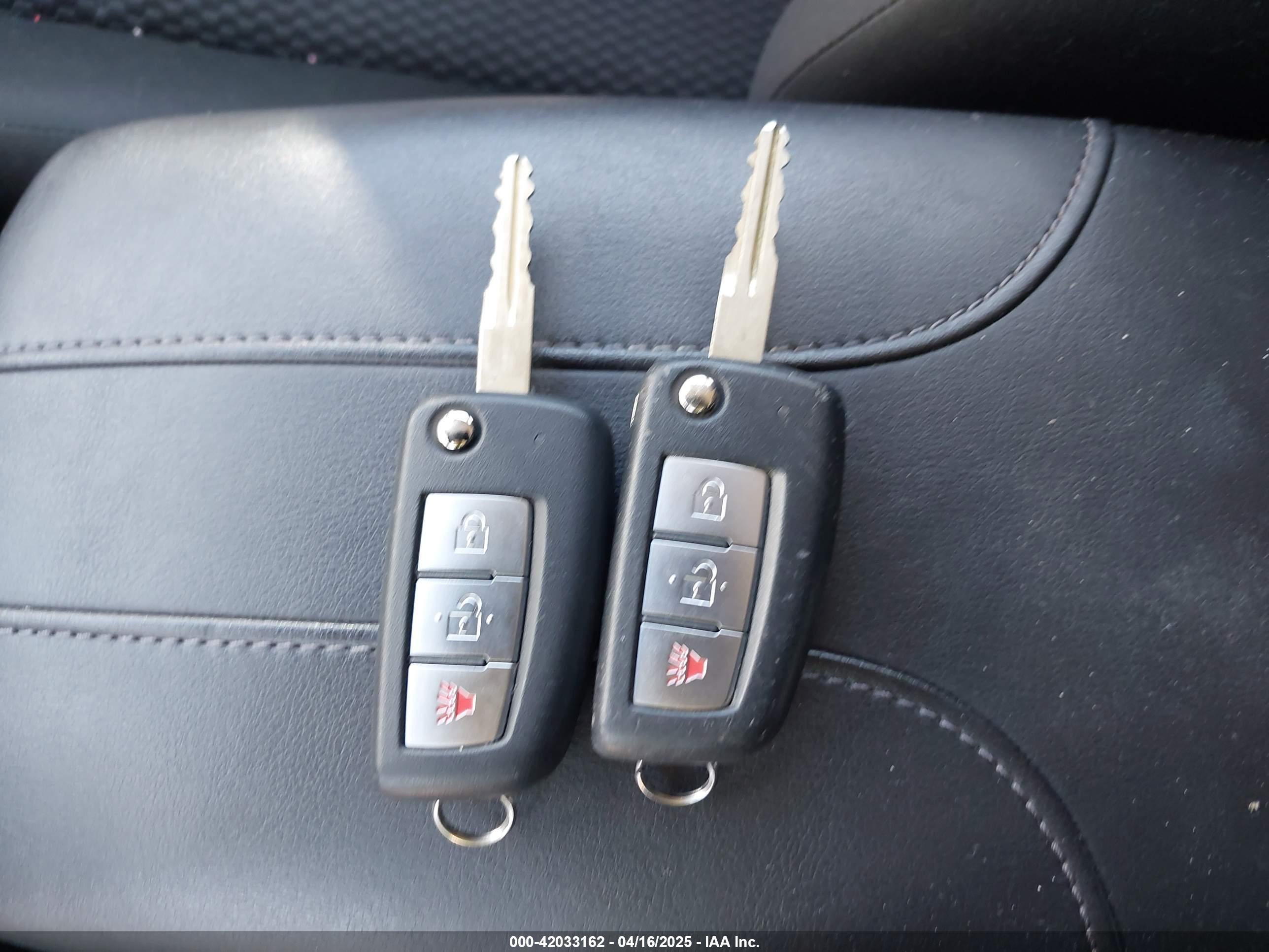 NISSAN ROGUE image 11