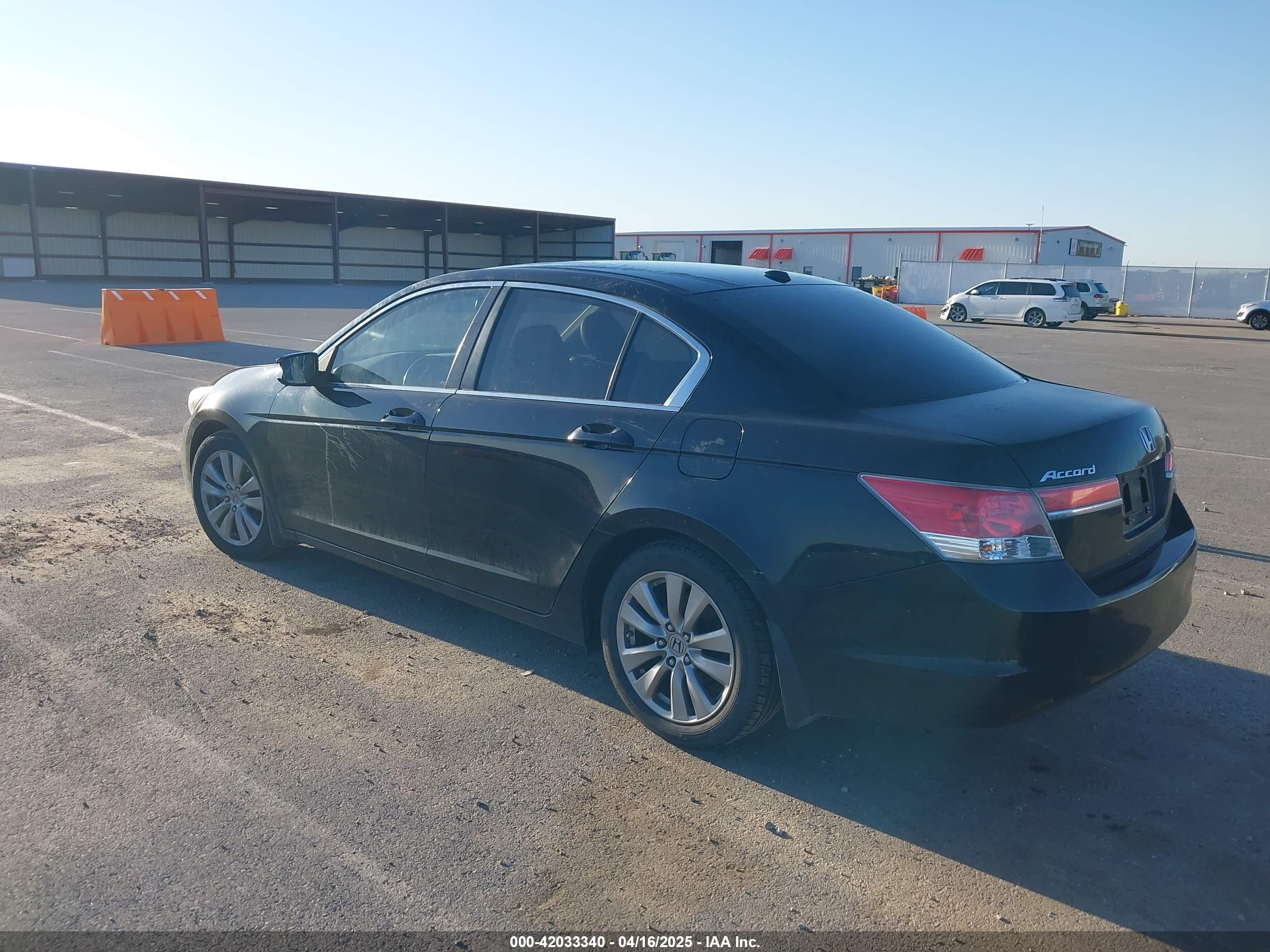 HONDA ACCORD image 3