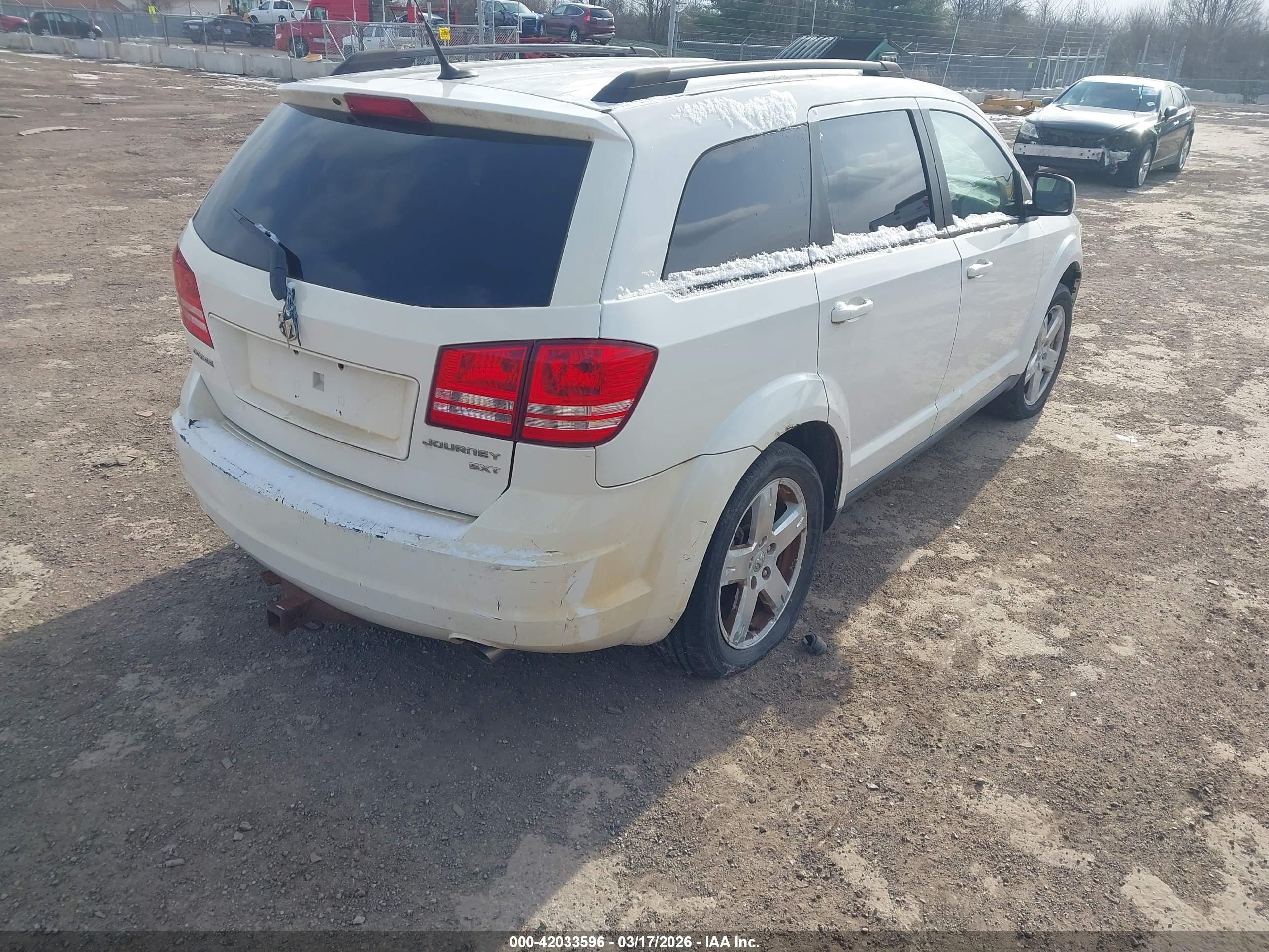 DODGE JOURNEY image 4