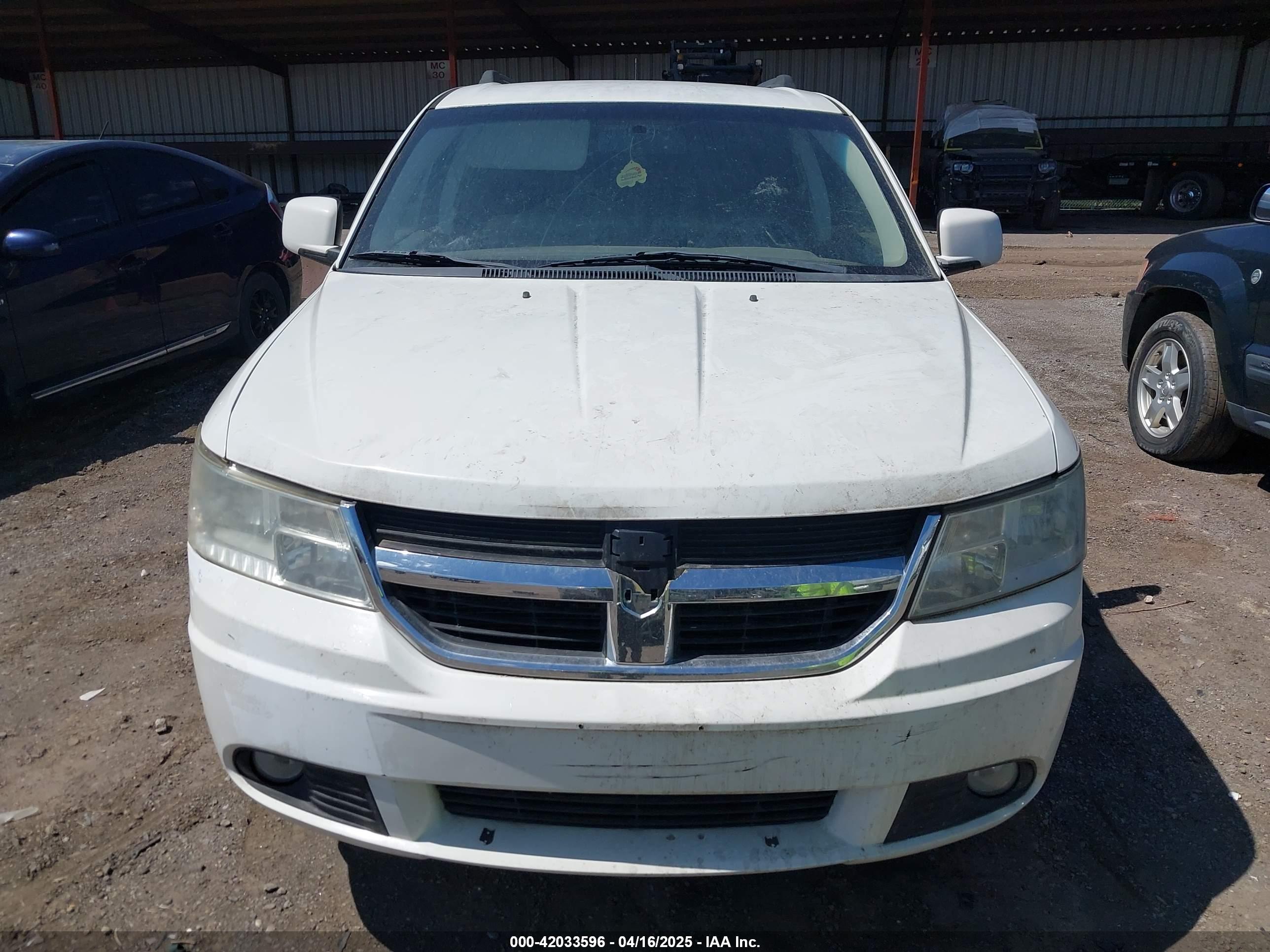 DODGE JOURNEY image 6