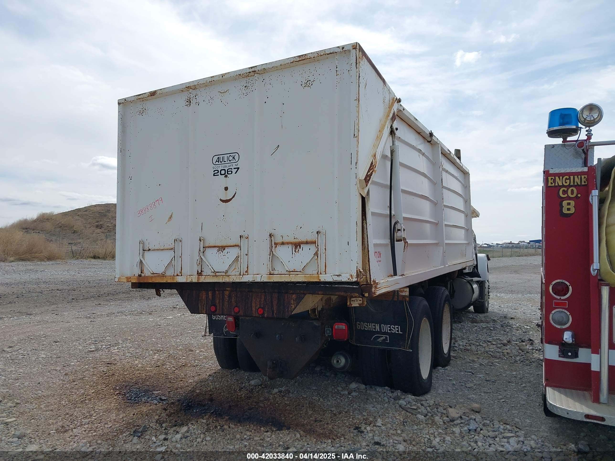 FREIGHTLINER MEDIUM image 4