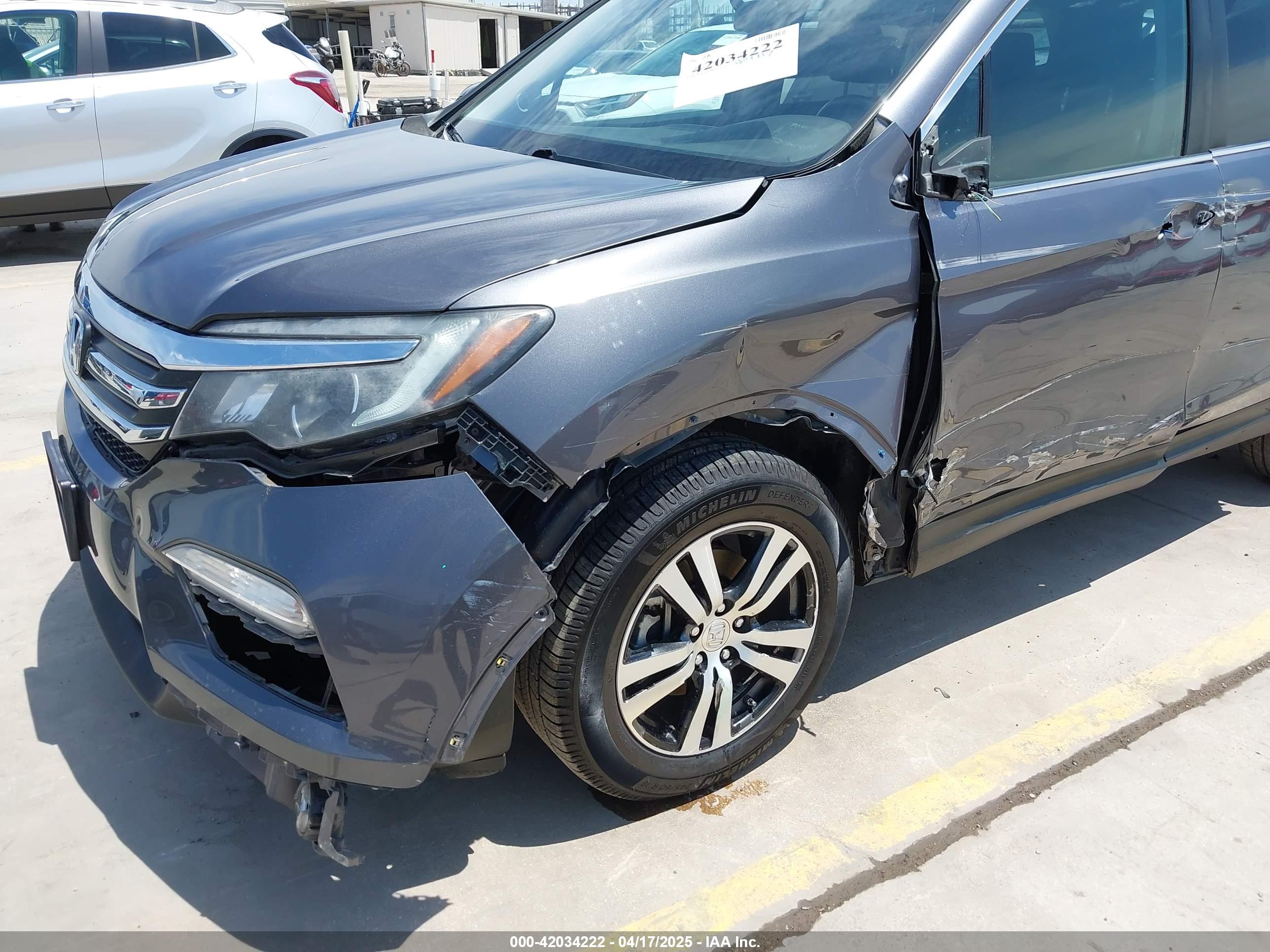 HONDA PILOT image 6