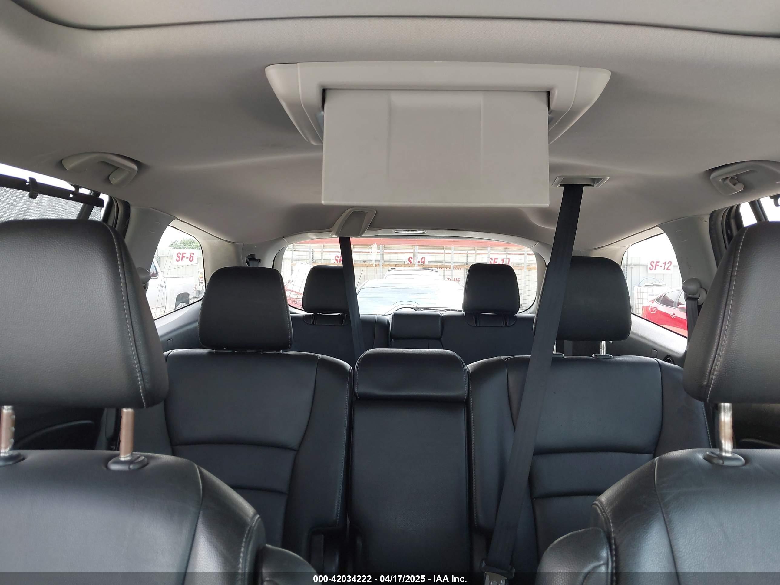 HONDA PILOT image 8