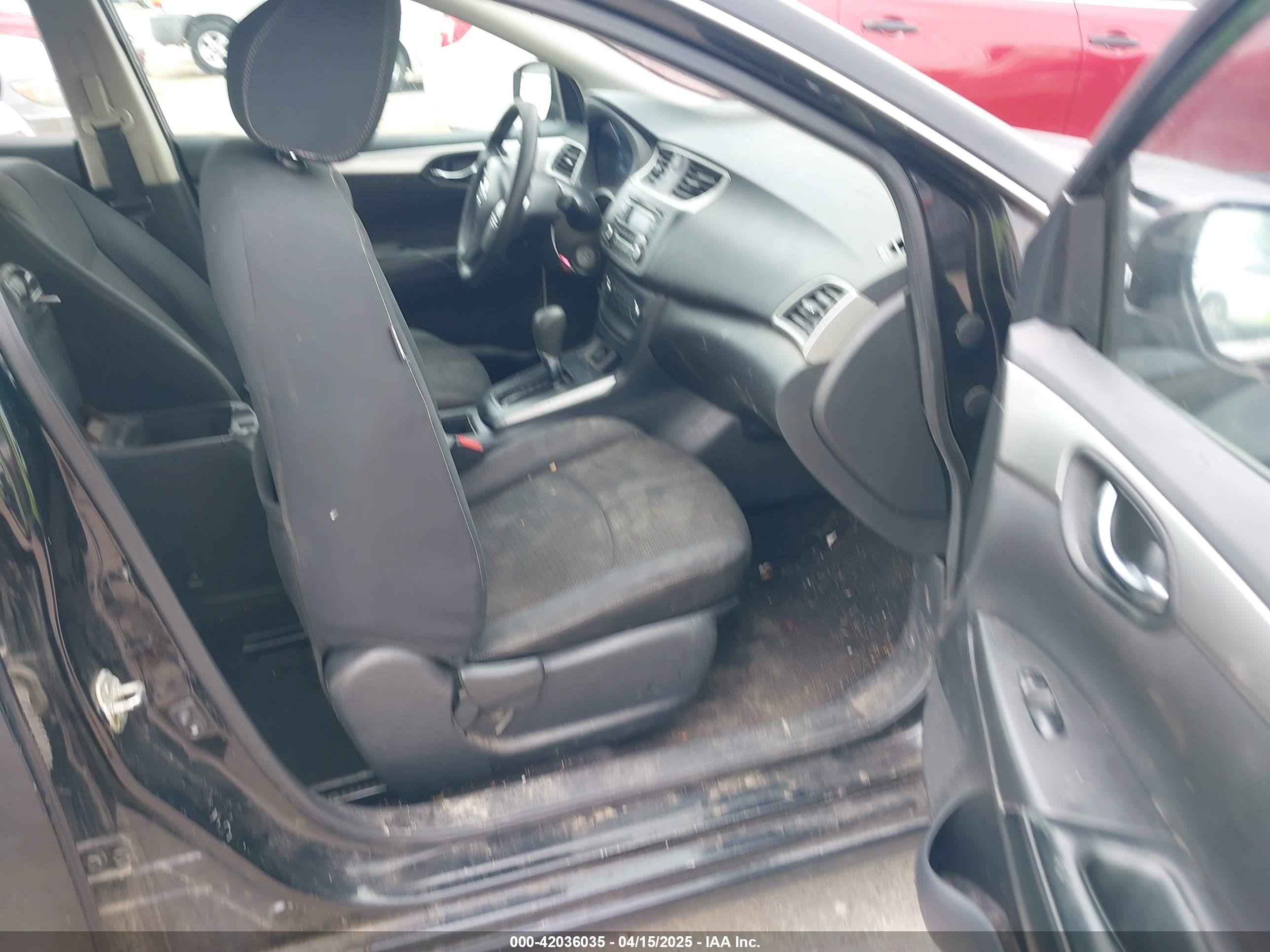 NISSAN SENTRA image 5